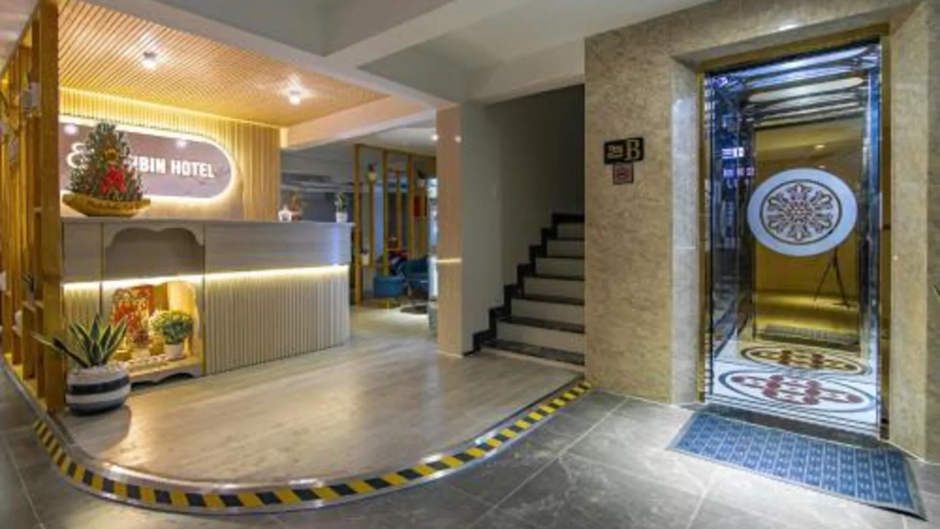 호치민 빈빈 호텔 14 - Vstar 스쿨 D7 근처 2성급 호텔 레스토랑