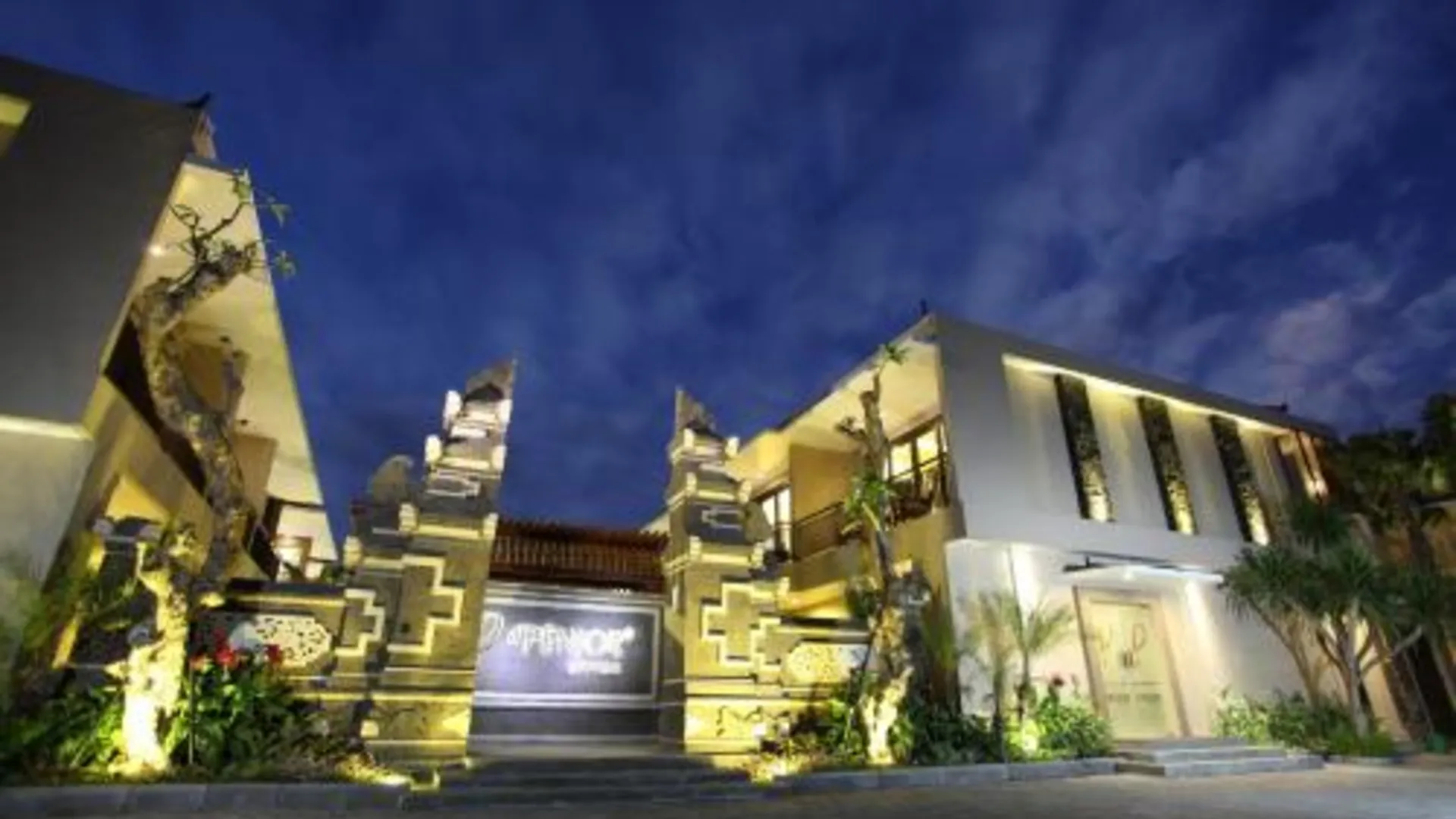 발리 d'펜조르 세미냑 4성급 호텔 수영장