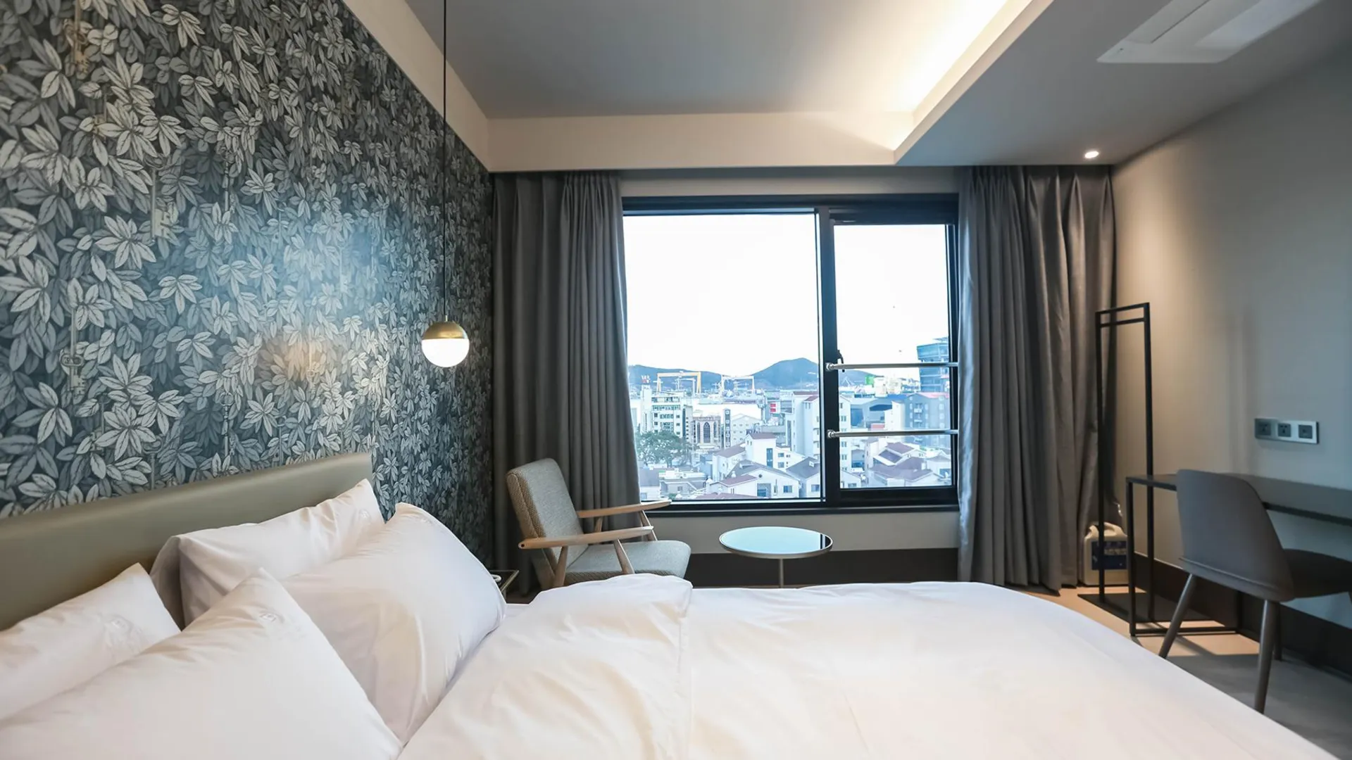 거제 거제 브라운도트호텔 3성급 게스트하우스 스위트룸