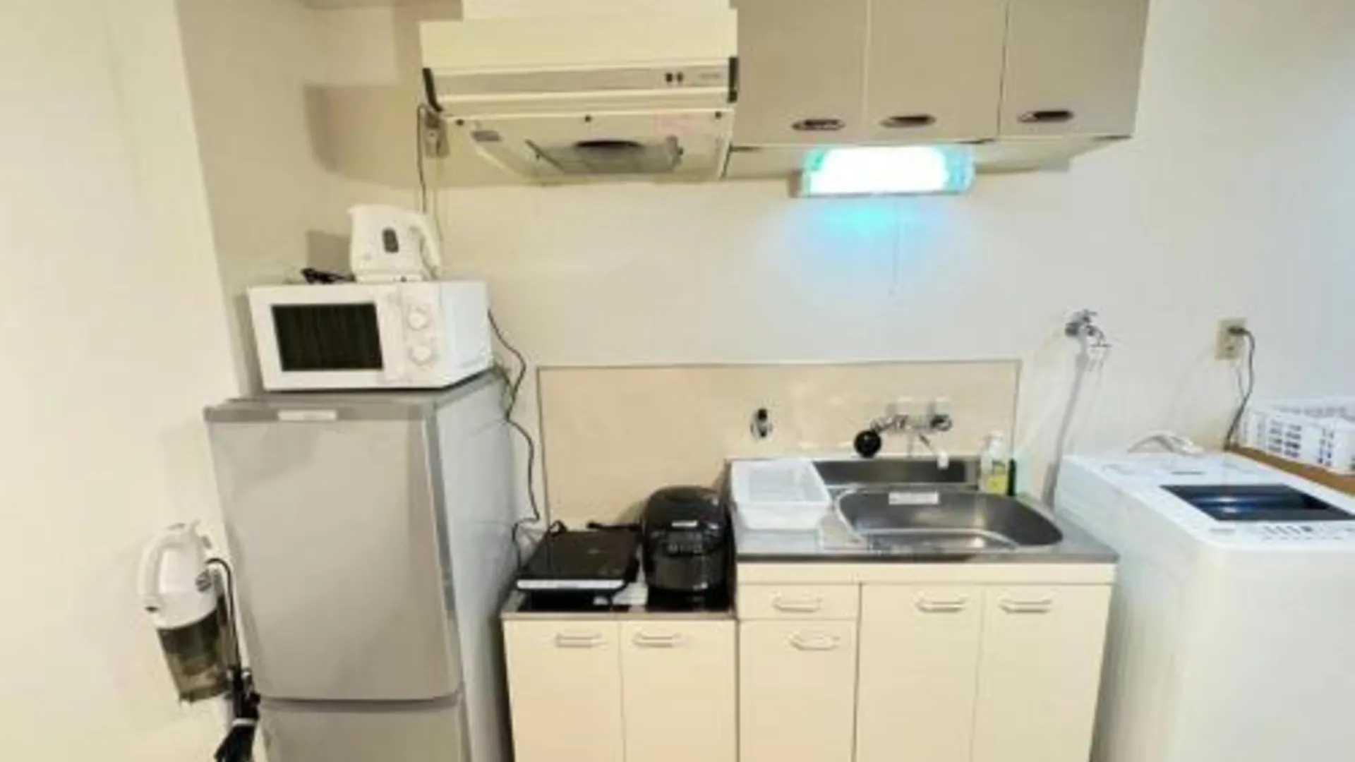 오사카 マルチステイ大阪天保山 3성급 게스트하우스 외관