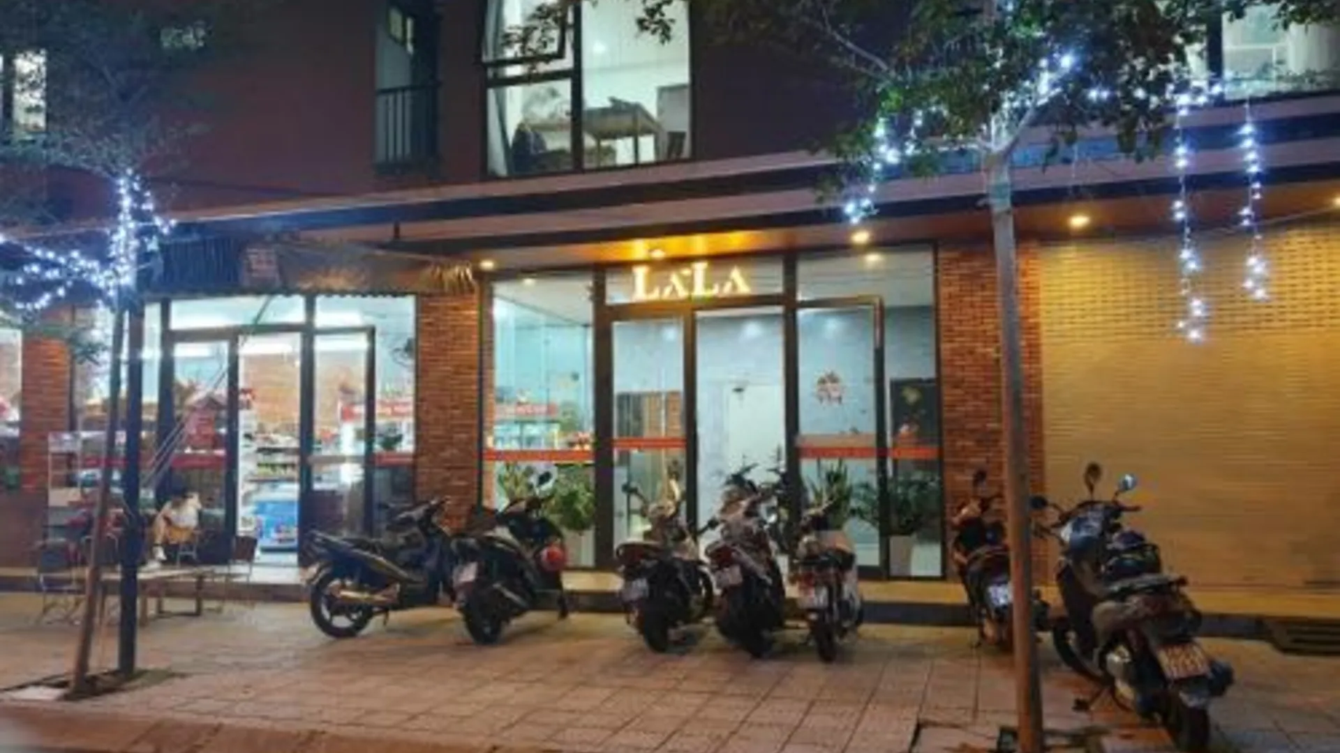 다낭 LaLa Apartment and Hotel 4성급 게스트하우스 객실