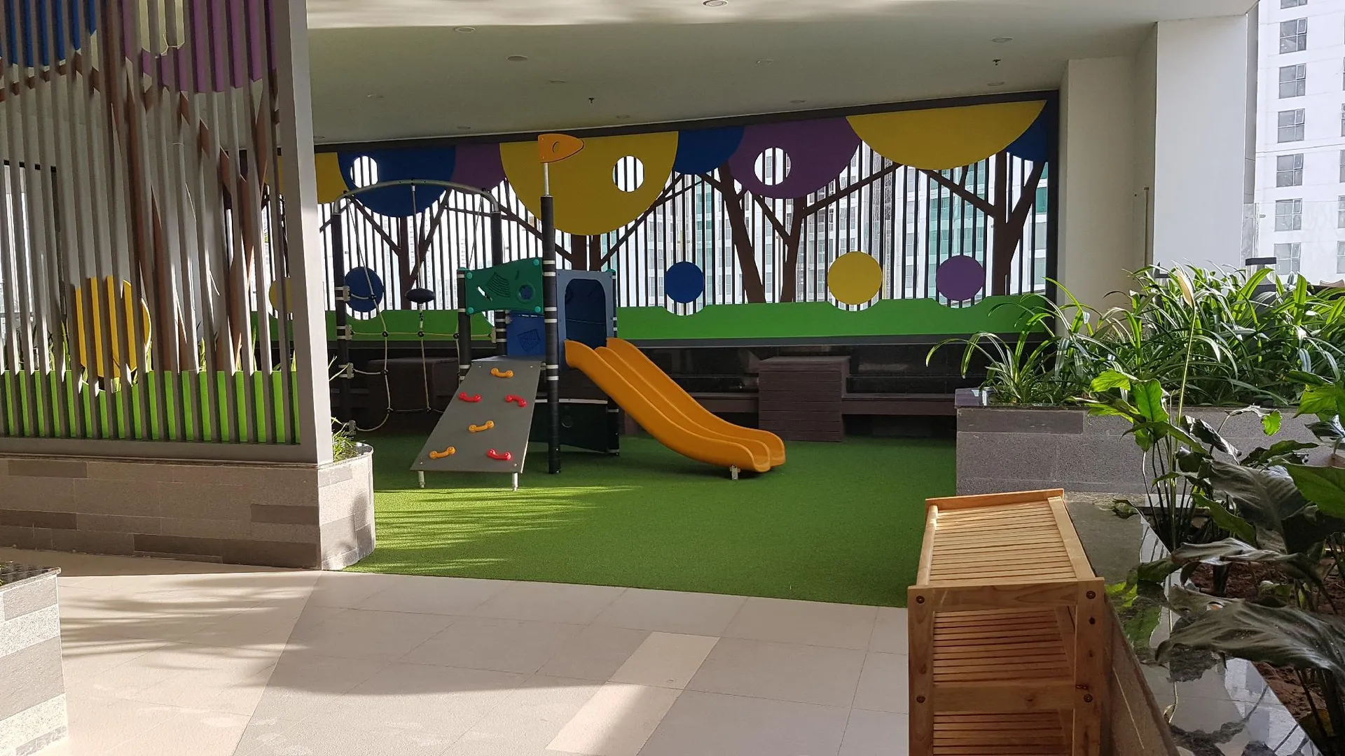 호치민 럭셔리 헐라 센트럴 사이공 리버 게이트 벤탄 4성급 싱글룸 외관