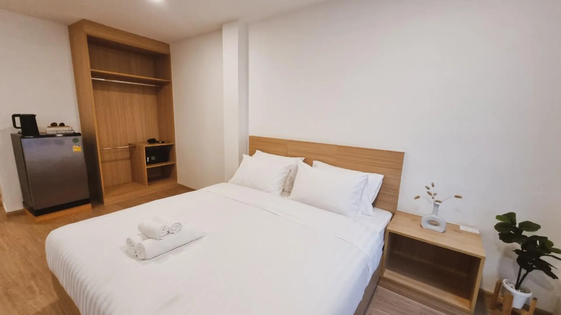 방콕 타카 호텔 - 방나 3성급 호텔 객실