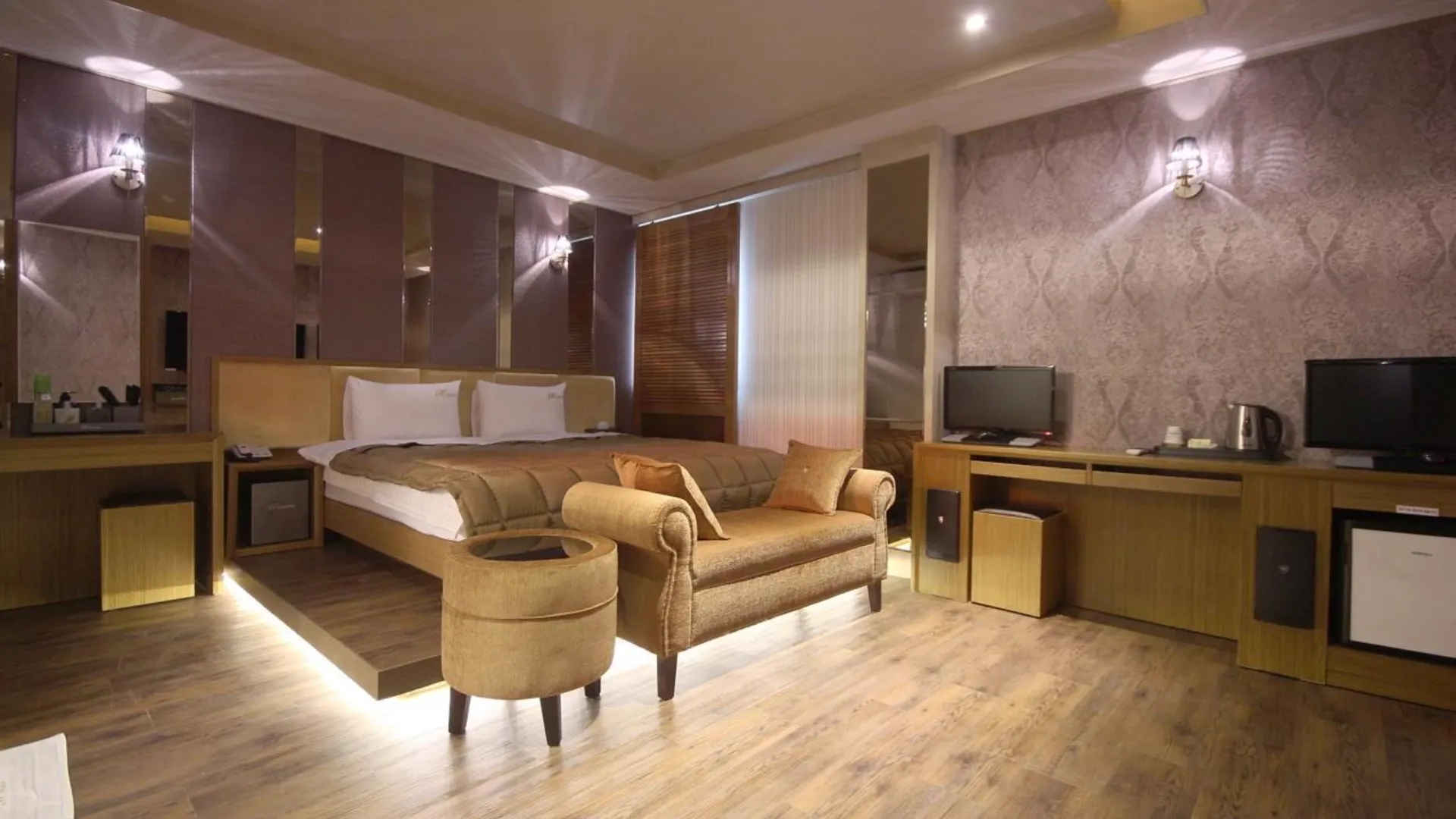 거제도 장승포 H