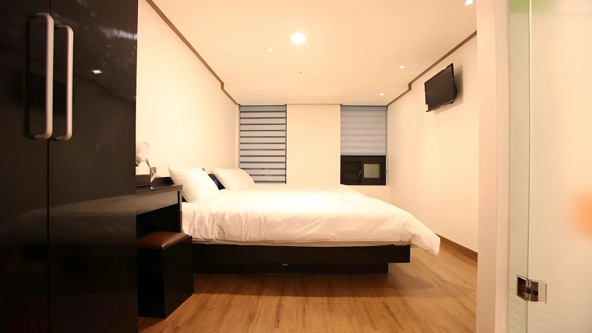 서울 명동 맘 하우스 2성급 호텔 스위트룸