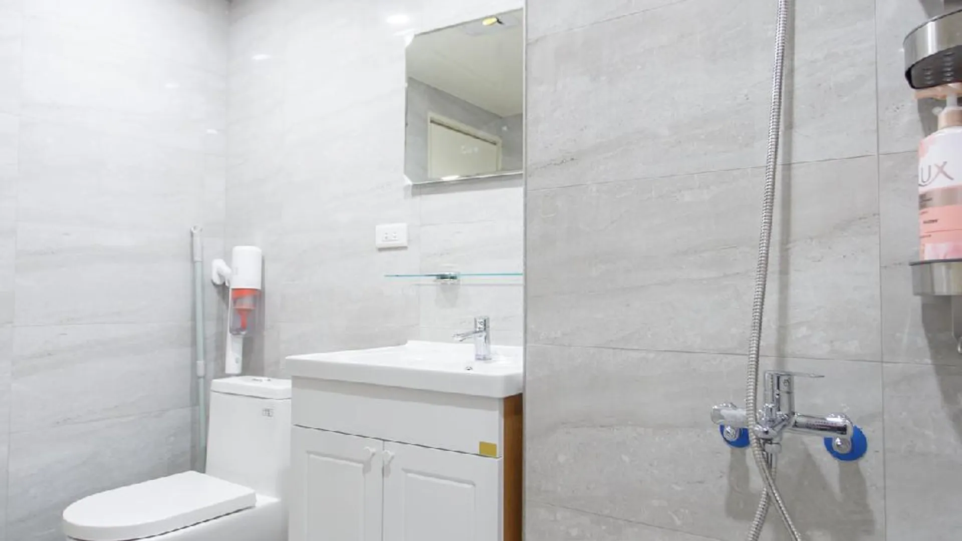 타이베이 타이베이 메인역의 프라이빗 하우스 (100m², 침실 1개, 프라이빗 욕실 1개) 2성급 싱글룸 스위트룸