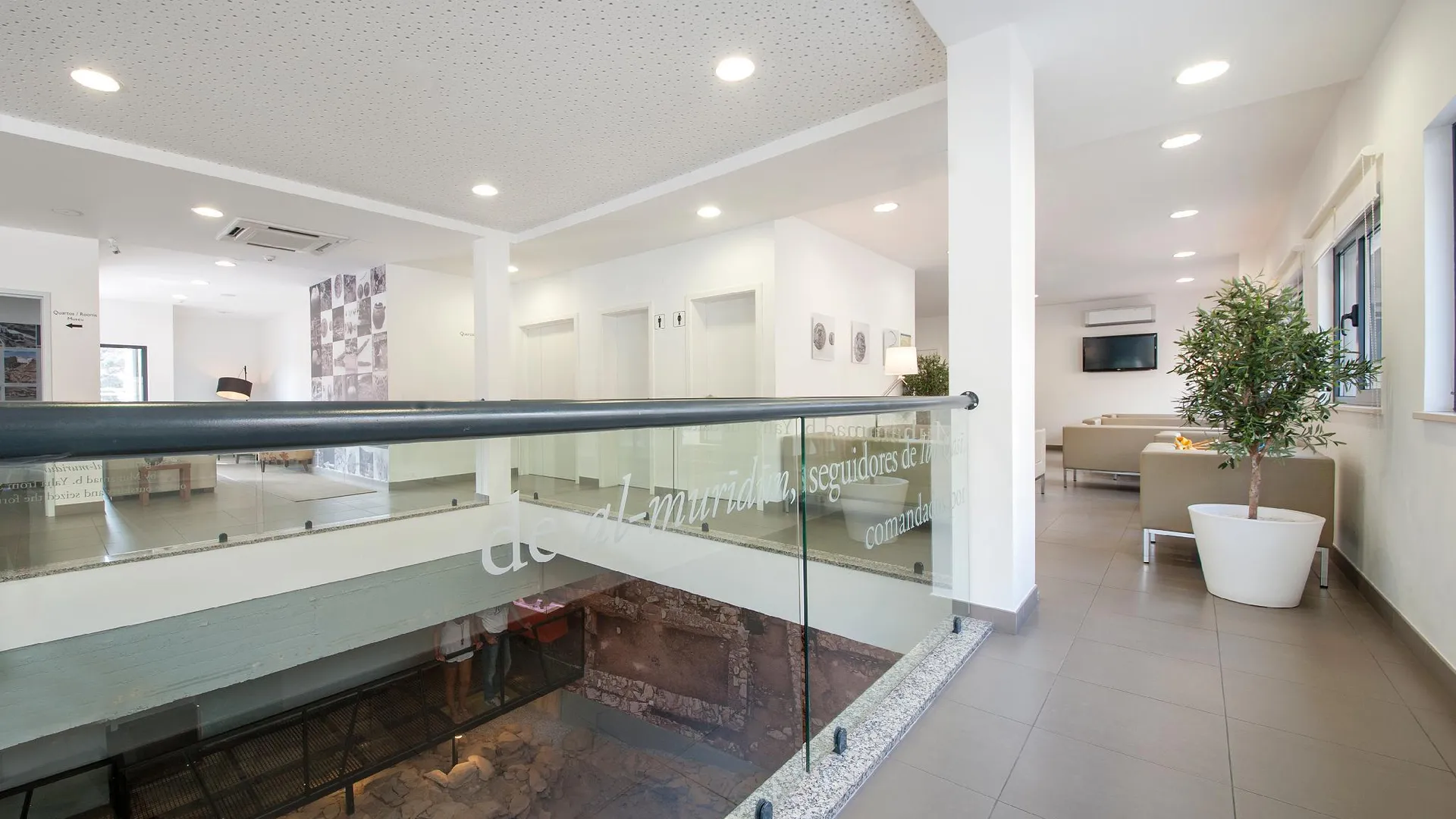 메르톨라 호텔 무세우 3성급 호텔 수영장