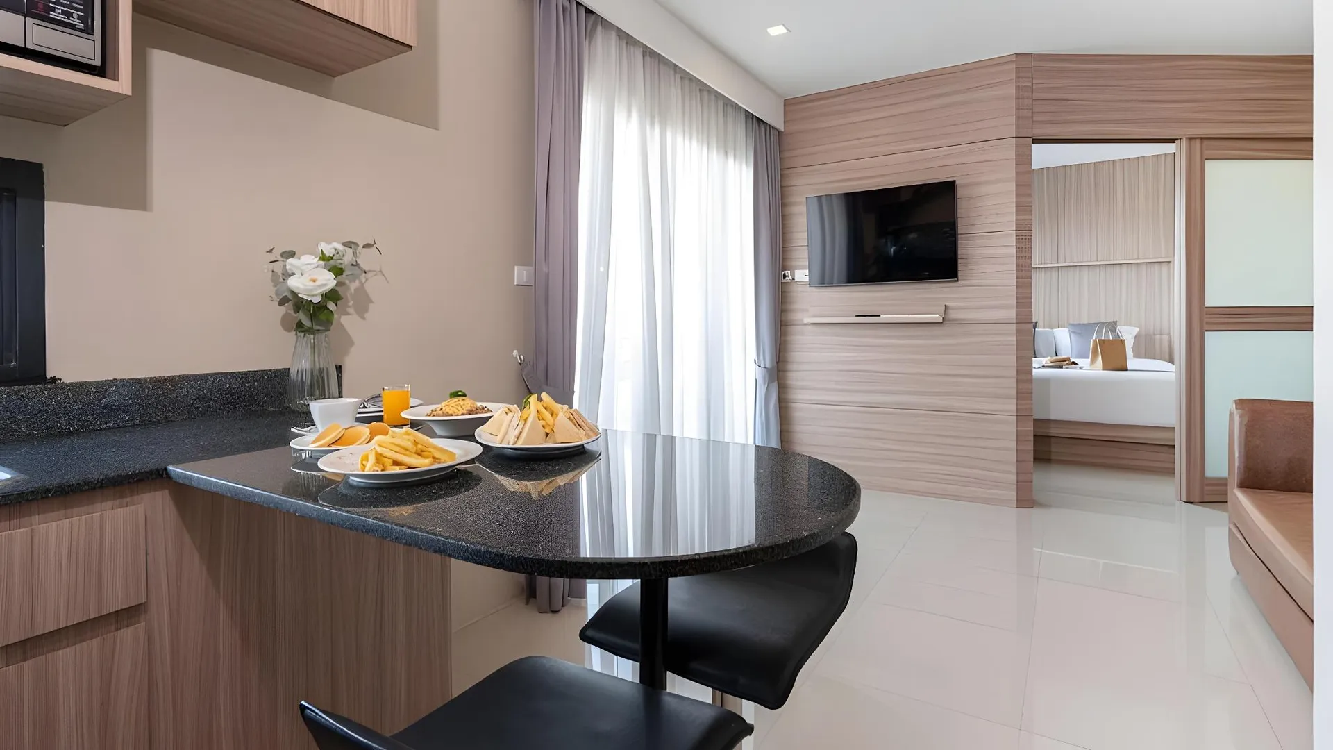 푸켓 파통 베이 레지던스 4성급 호텔 레스토랑