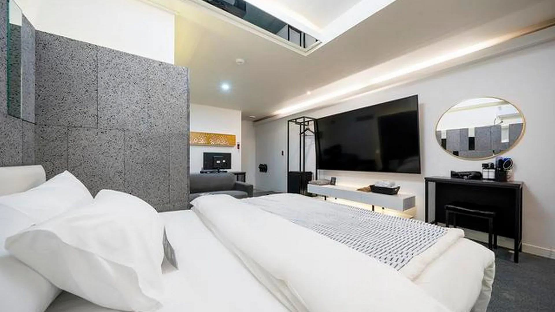 청도군 청도 호텔 엑스 2성급 호텔 스위트룸