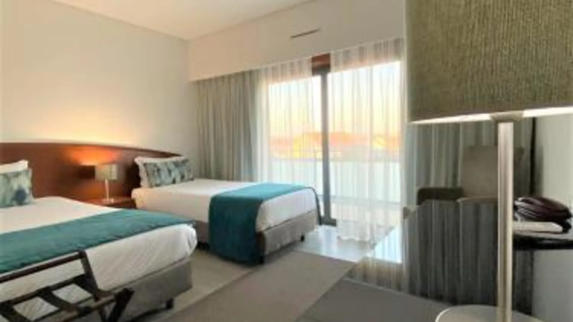 에스포센데 Apulia Praia Hotel 4성급 호텔 스위트룸