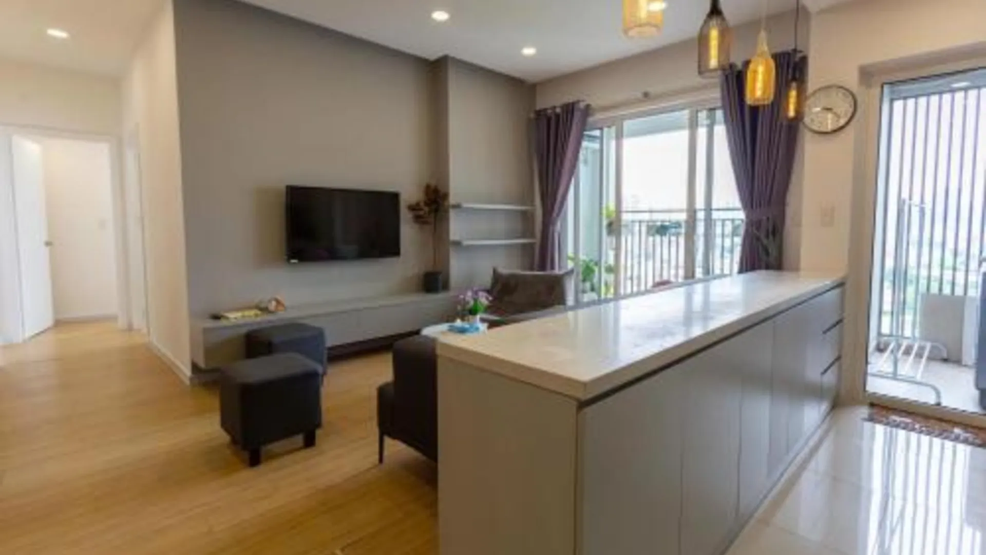 호치민 선라이즈 시티뷰 2베드룸 - 스위밍풀 앤 짐 3성급 호텔 수영장