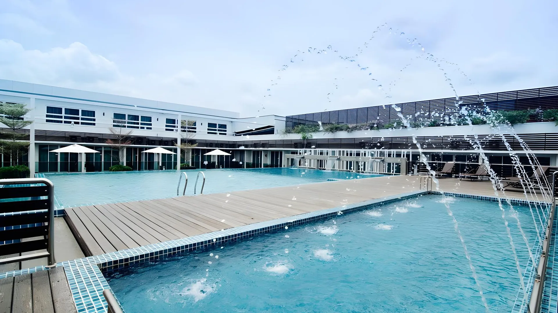 세리 만중 S페라 호텔 4성급 호텔 객실