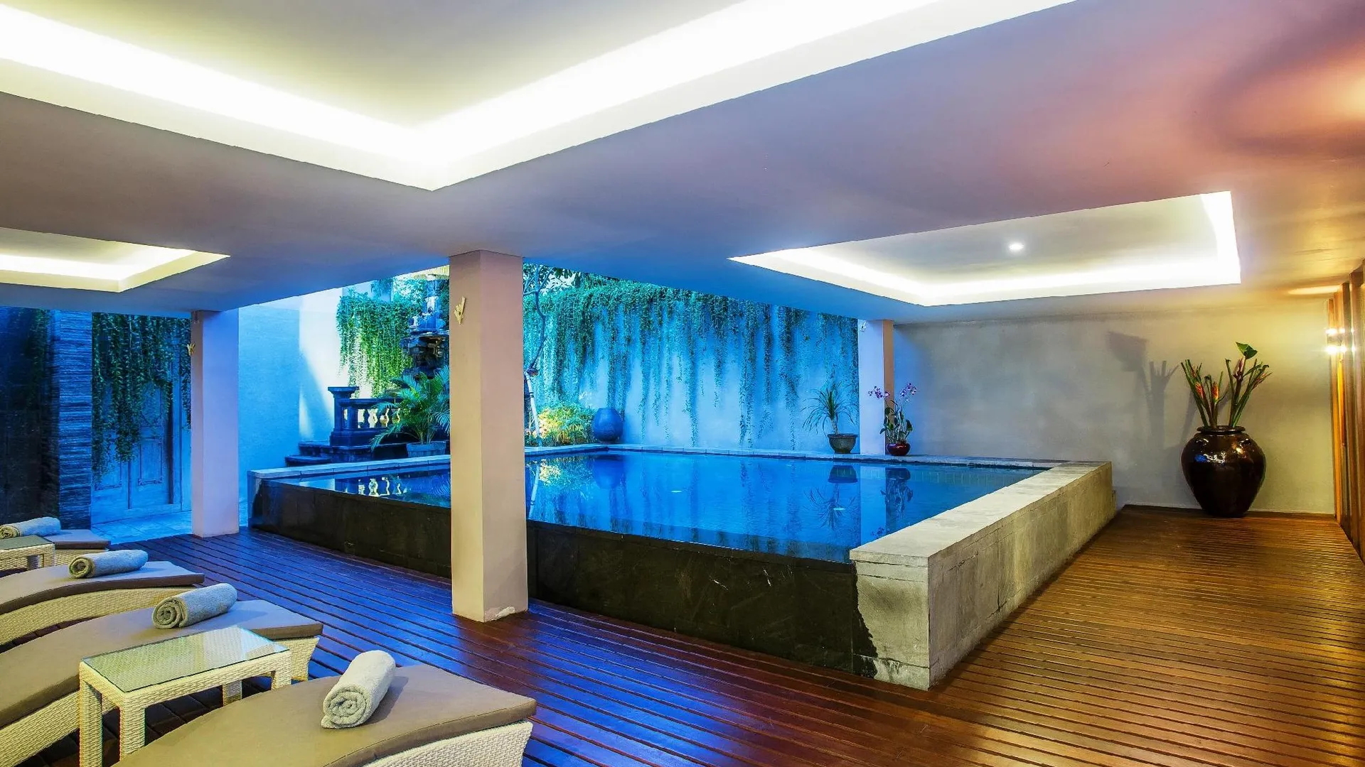 발리 마할락스미 부티크 호텔 4성급 호텔 객실