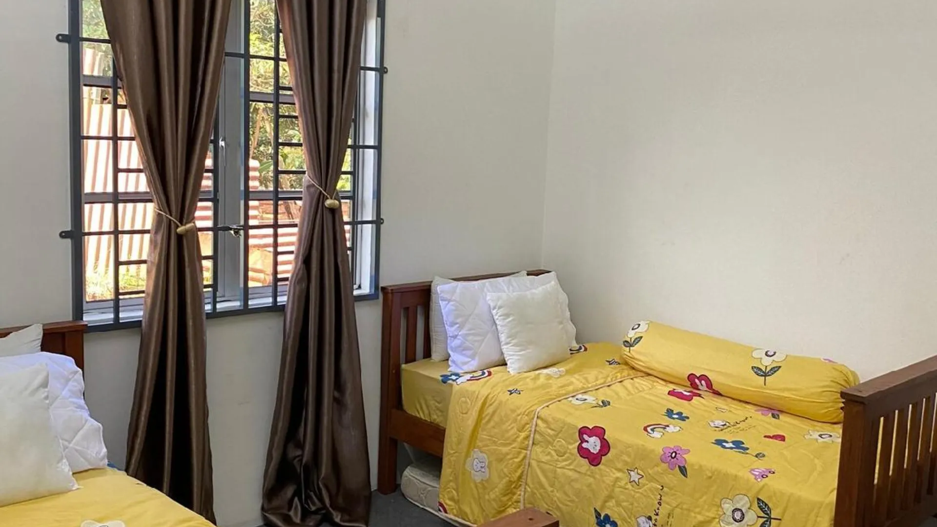 말라카 말라카 시내의 프라이빗 하우스 (m², 침실 2개, 프라이빗 욕실 2개) 3성급 게스트하우스 수영장