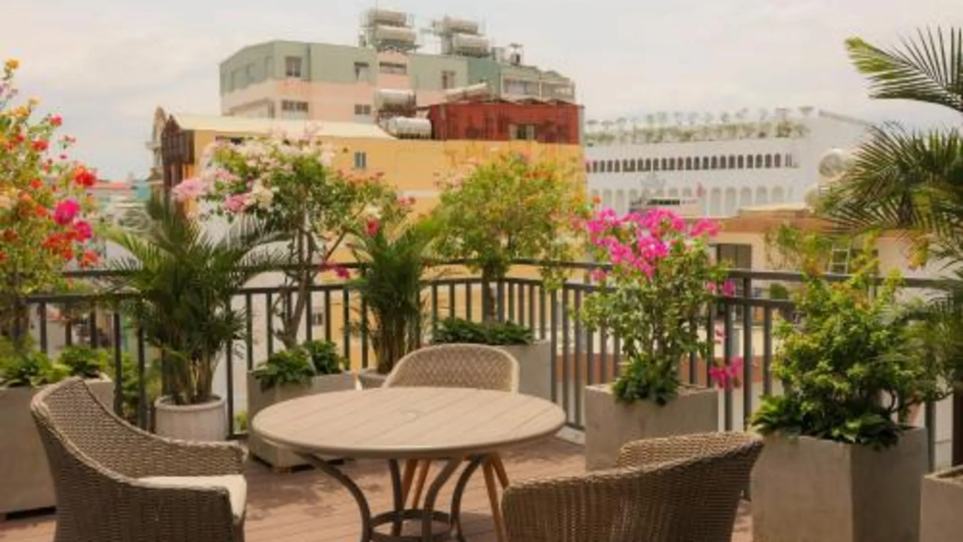 호치민 라누라 사이공 부티크 호텔 3성급 호텔 레스토랑