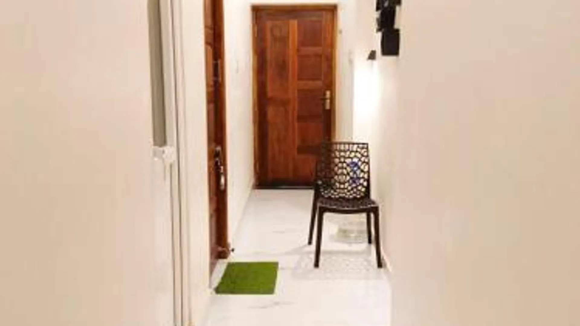 람메스와람 Rudra Elite 3성급 게스트하우스 외관