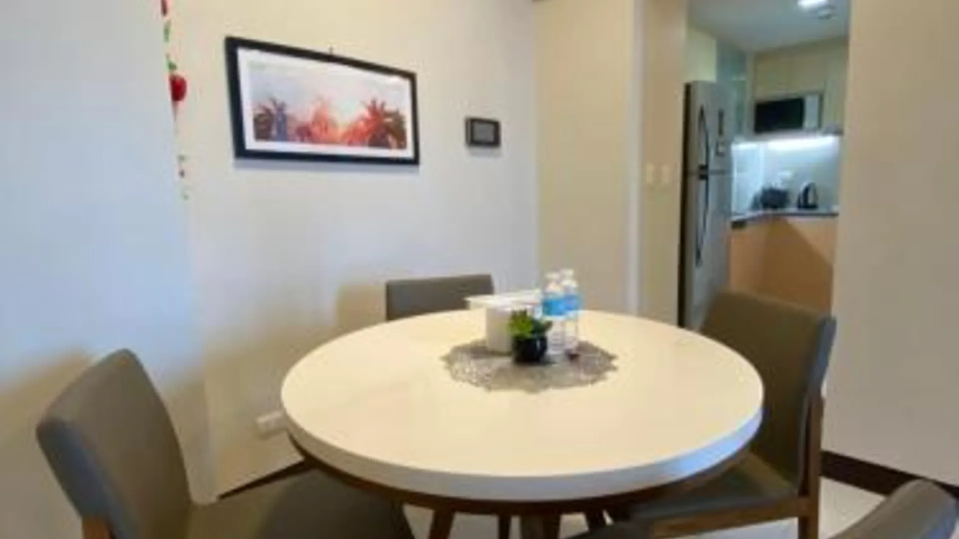 세부 막탄 섬의 아파트먼트 (100m², 침실 2개, 프라이빗 욕실 2개) 5성급 게스트하우스 전망