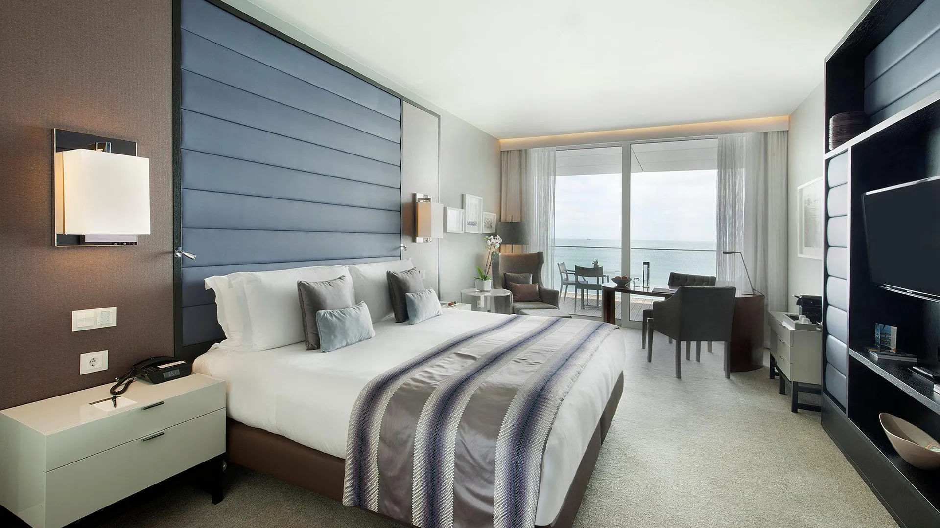 카스카이스 인터컨티넨탈 에스토릴 바이 IHG 5성급 호텔 스위트룸