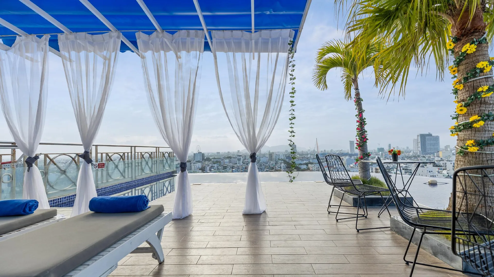 다낭 피비텔 퀸 3성급 호텔 로비