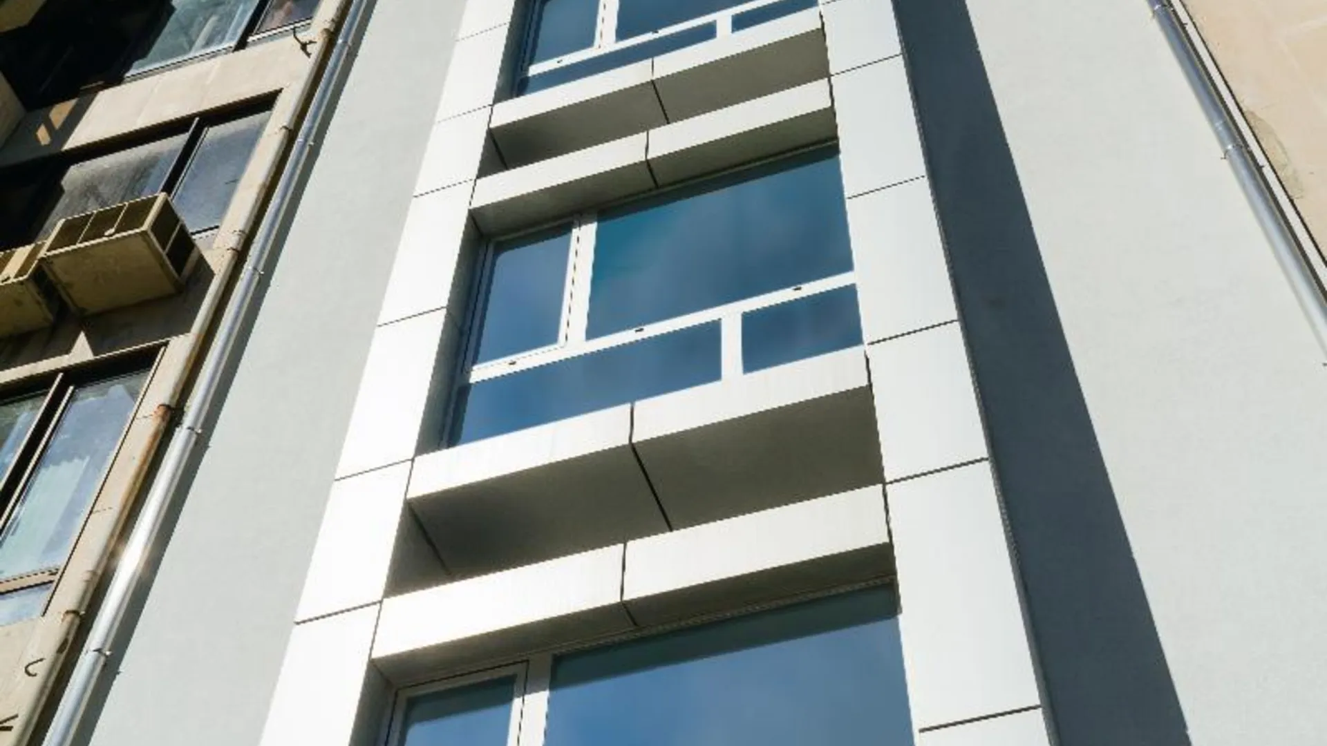 포르투 룸 셀렉트 포르투 스위트 3성급 호텔 수영장