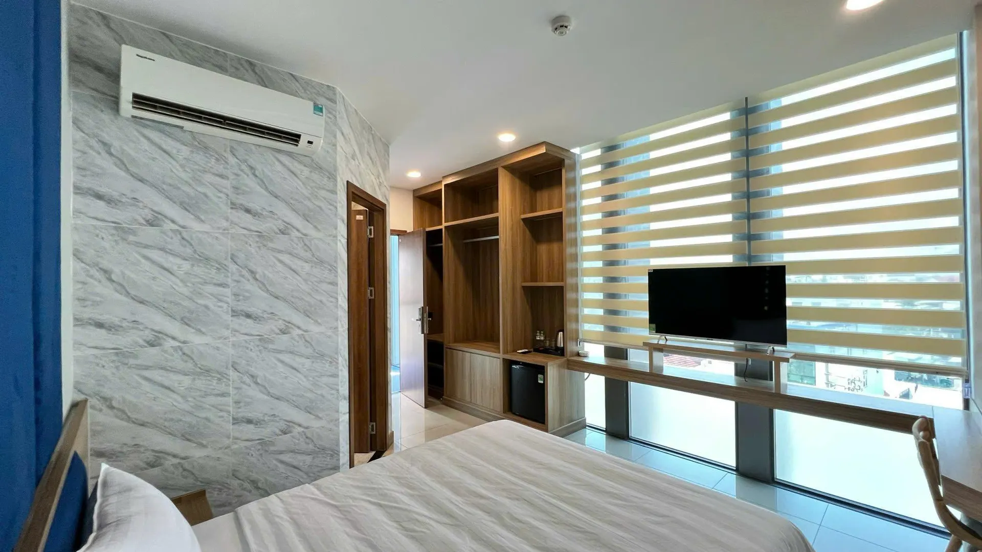 호치민 트란 롱 호텔 꽌 12 3성급 호텔 스위트룸