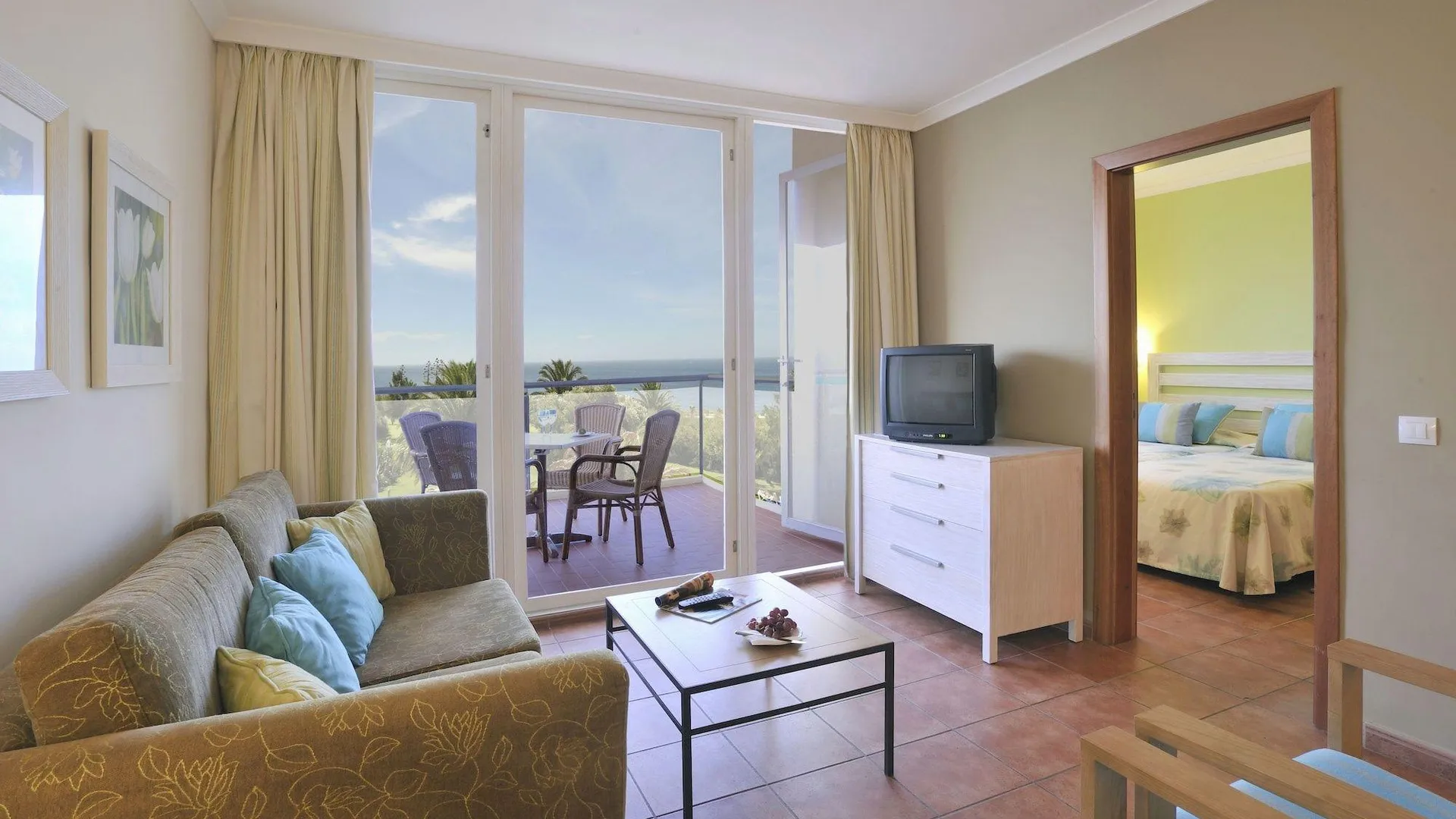 리고아 페스타나 바이킹 비치 앤 스파 리조트 4성급 호텔 스위트룸