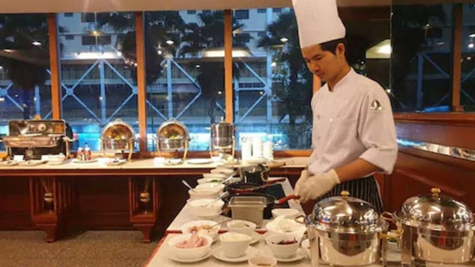 방콕 NASA BANGKOK  Hotel 호텔 레스토랑