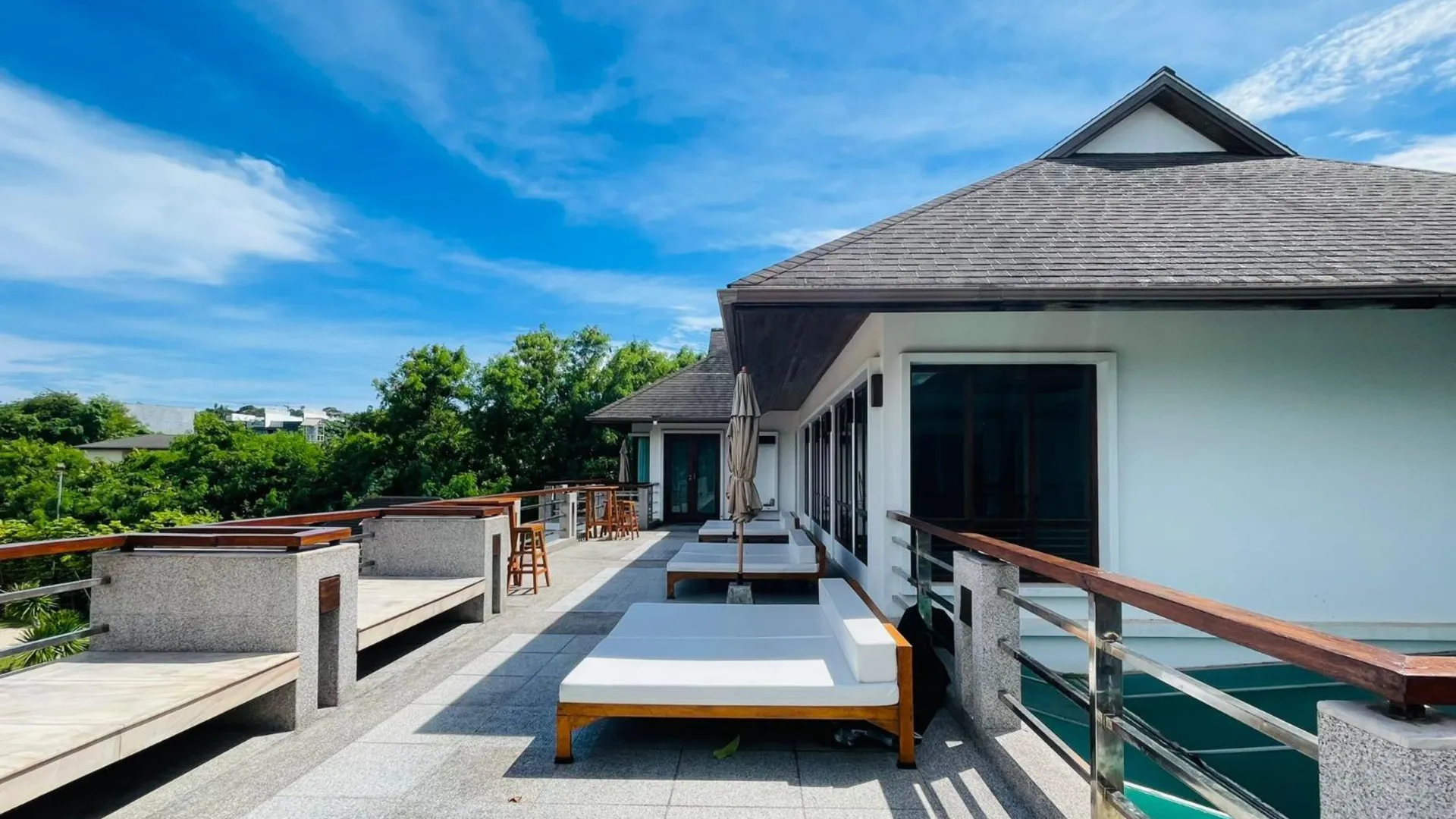 푸켓 라와이의 빌라 (1111m², 침실 6개, 프라이빗 욕실 8개) 4성급 게스트하우스 레스토랑