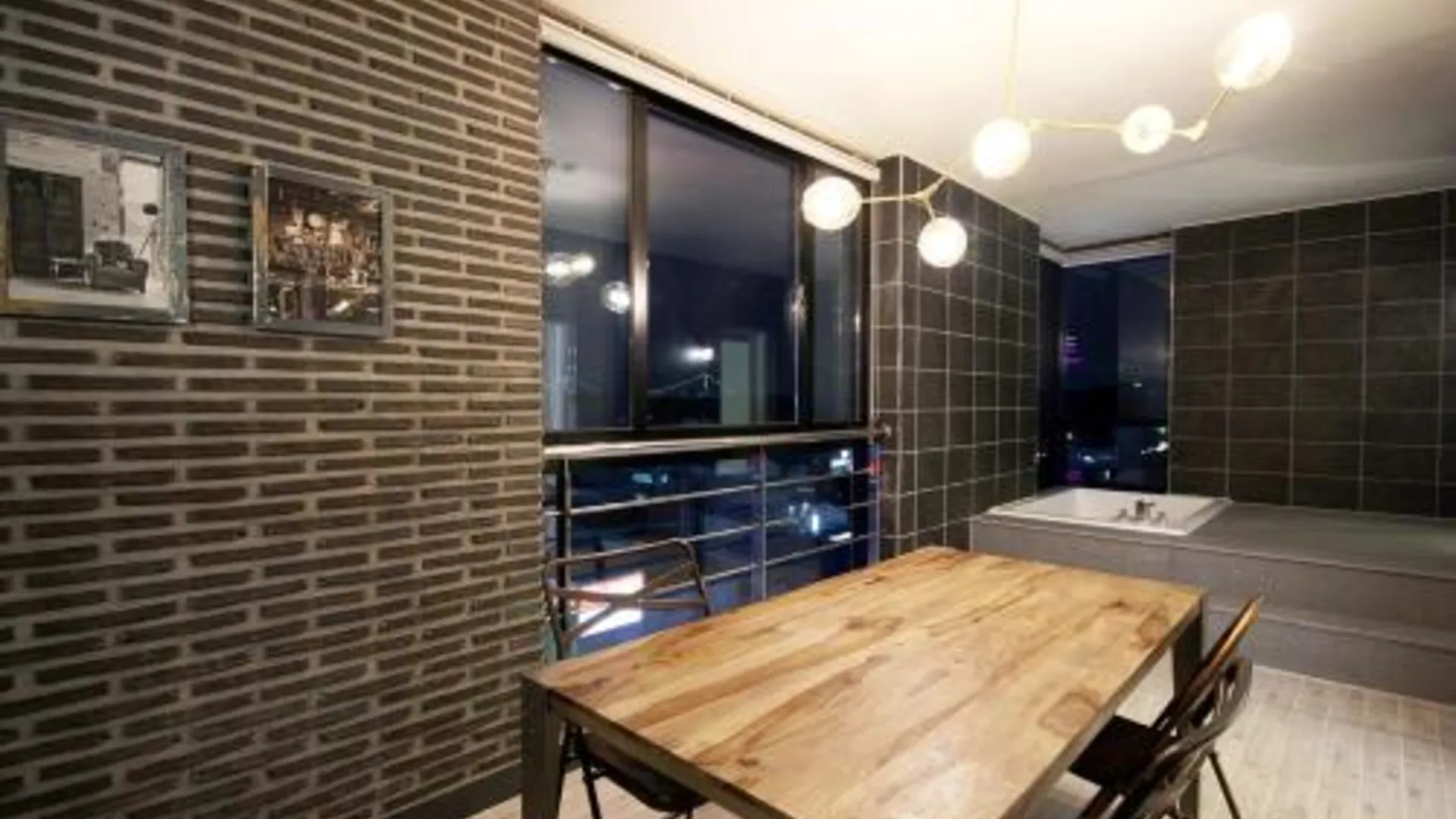 울산 울산 삼산 판도라 호텔 2성급 호텔 외관