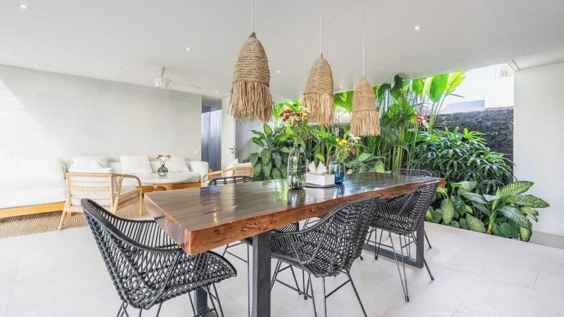 발리 그린 플로우 빌라 우붓 III 5성급 호텔 레스토랑