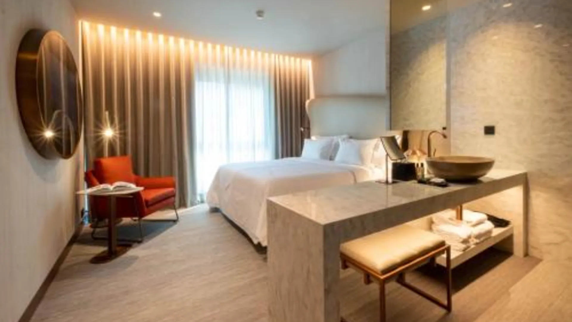 포르투 베사호텔 바이사 4성급 호텔 스위트룸