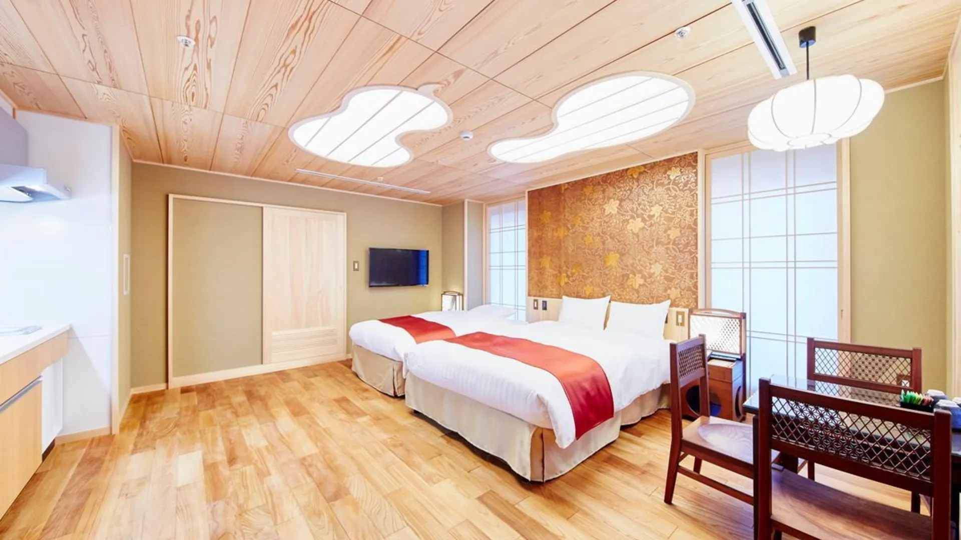 교토 선라이즈 스위트 2성급 호텔 전망