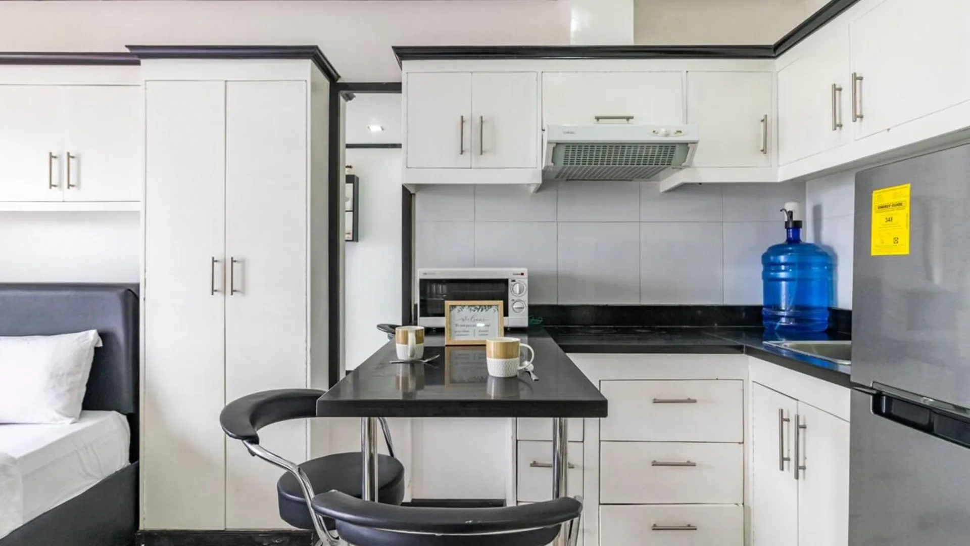 세부 세부 시티의 스튜디오 프라이빗 하우스 (22m², 프라이빗 욕실 1개) 3성급 싱글룸 레스토랑