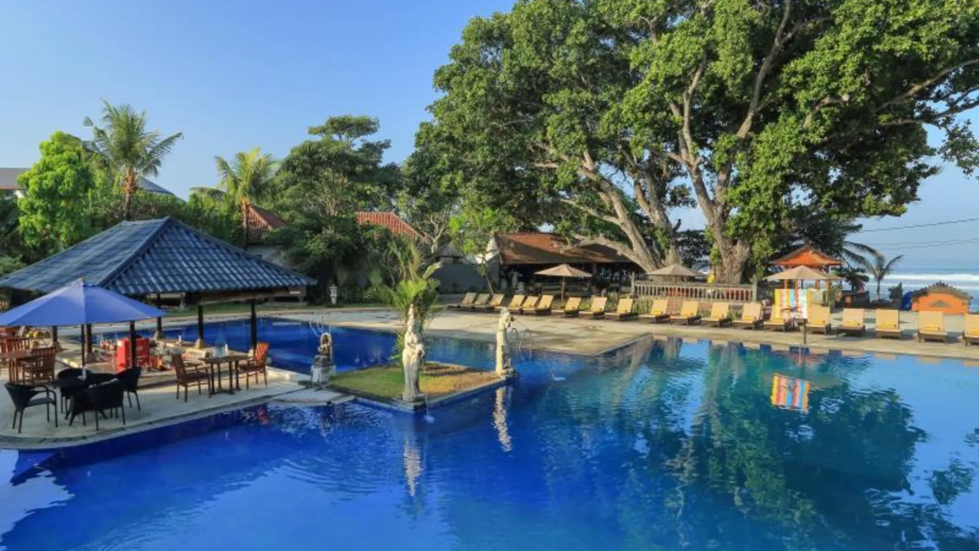 발리 푸리 사론 스미냑 호텔 앤 빌라 4성급 호텔 객실