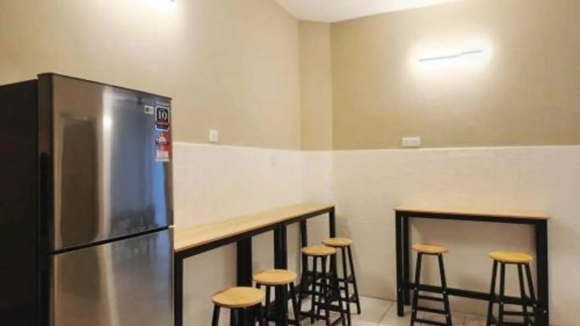 멩글렘부 멩글렘부의 프라이빗 하우스 (180m², 침실 4개, 프라이빗 욕실 3개) 3성급 게스트하우스 객실