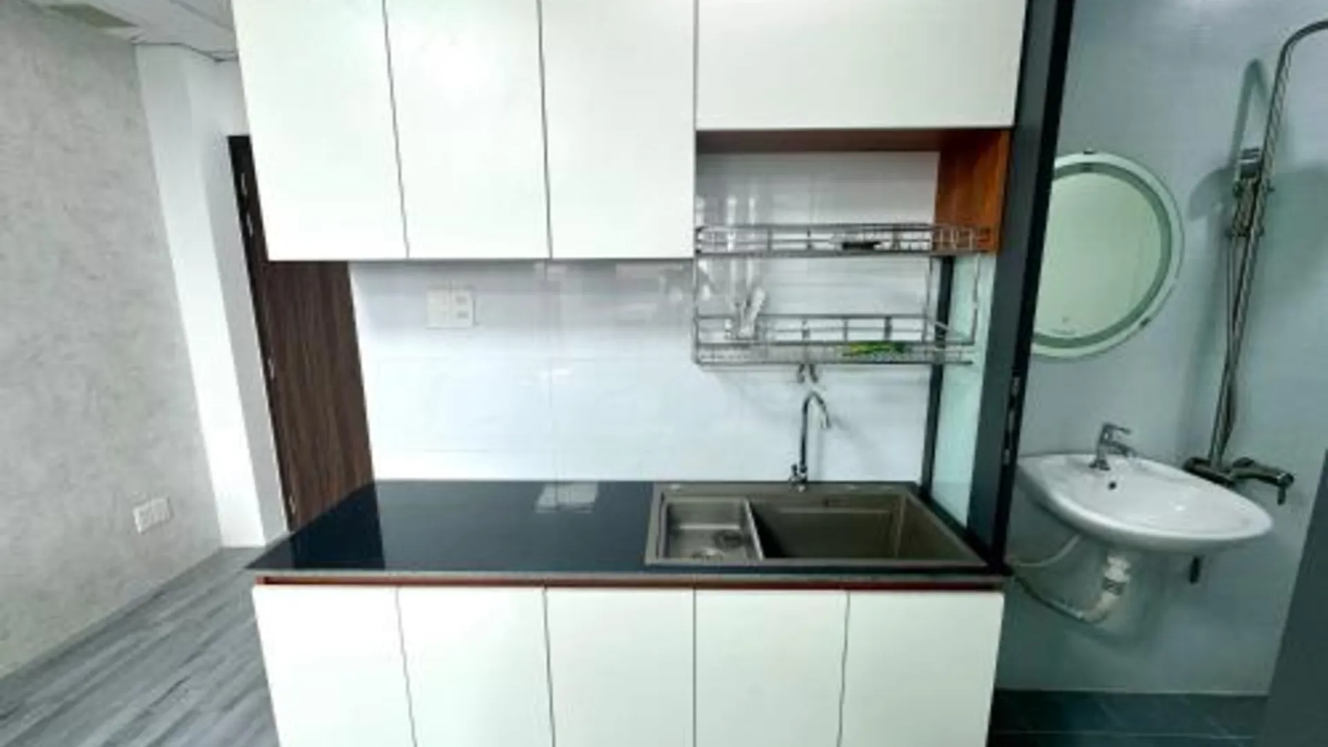 호치민 Dlux Bạch Đằng 2성급 호텔 수영장