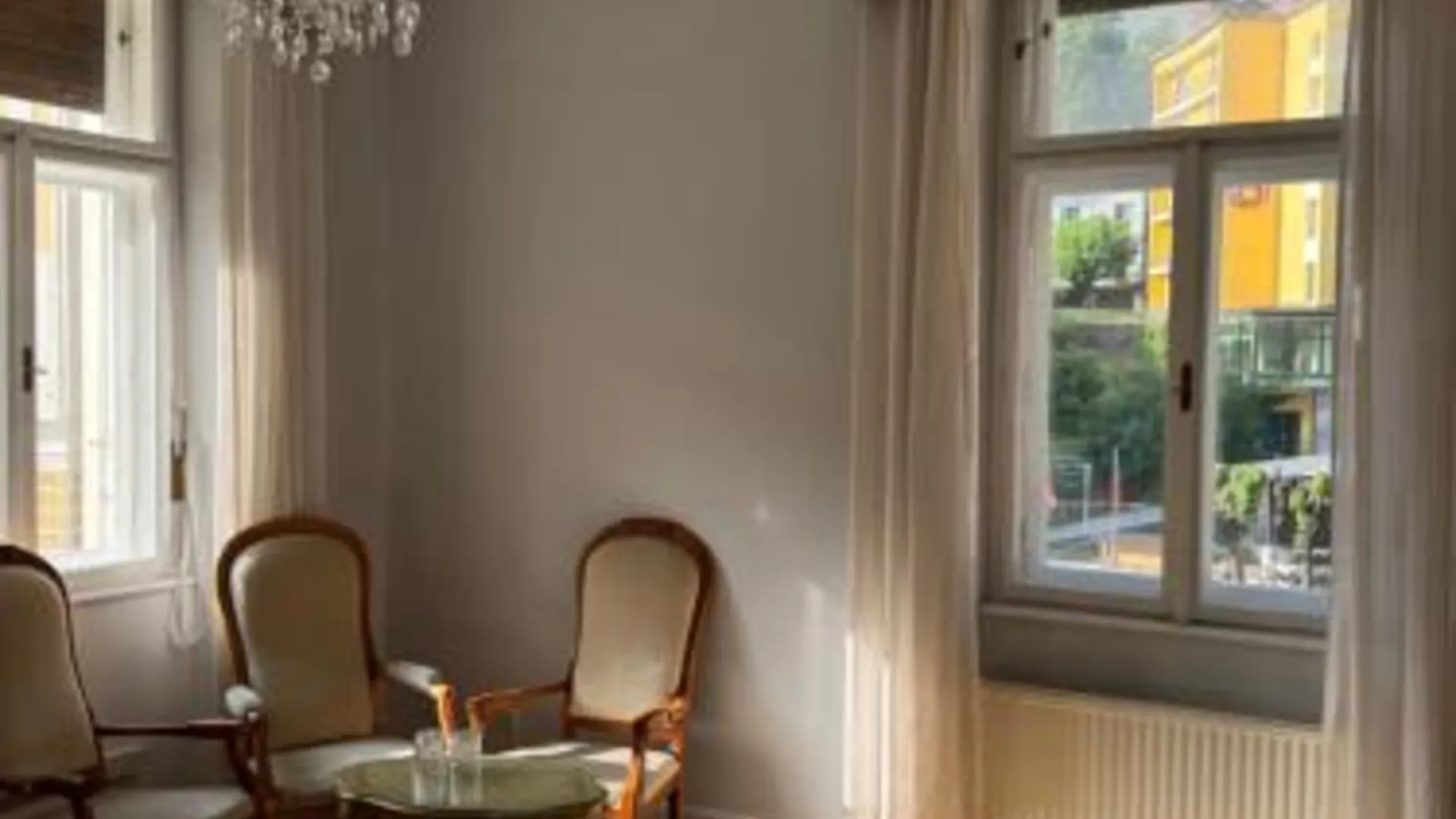 바트 가슈타인 Privatzimmer im ehemaligen Grand Hotel de l Europe 4성급 게스트하우스 스위트룸