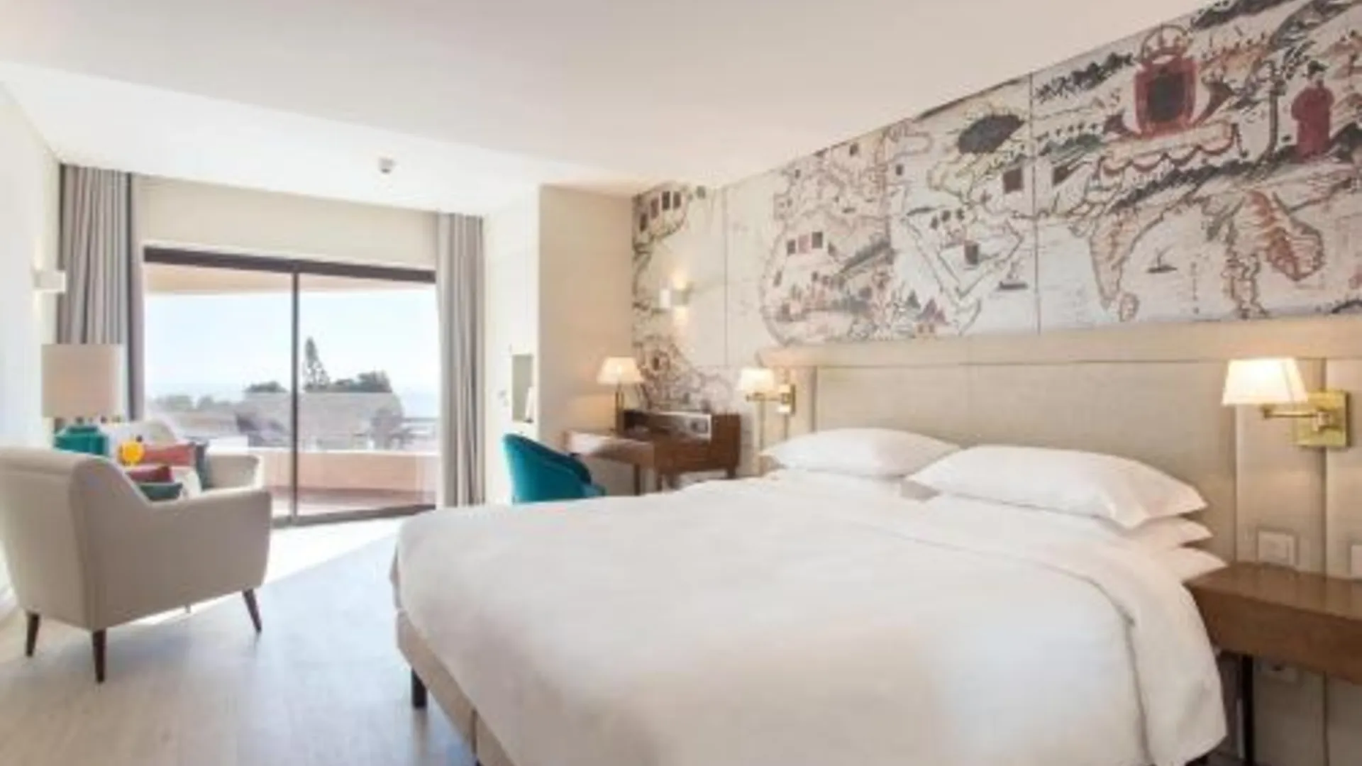 세심브라 포 포인츠 바이 쉐라톤 세심브라 4성급 호텔 스위트룸