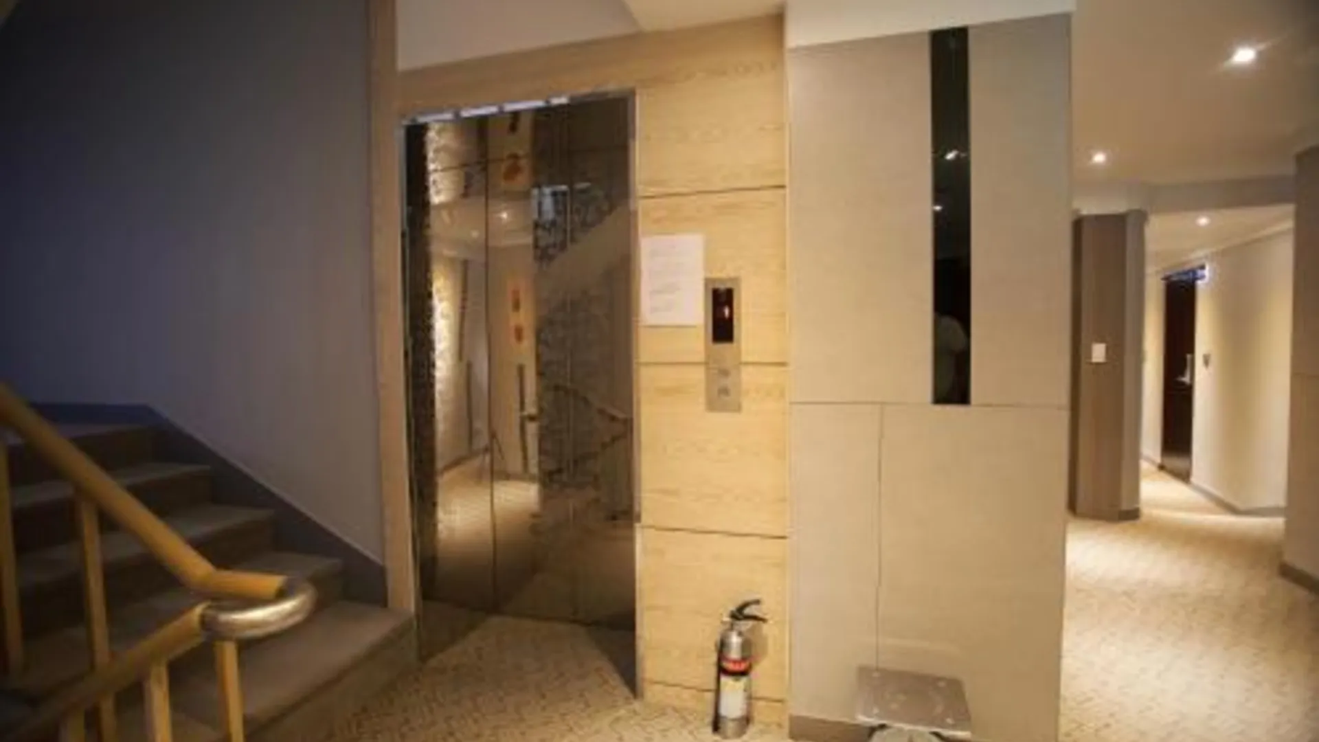 서울 호텔 미도 2성급 호텔 전망