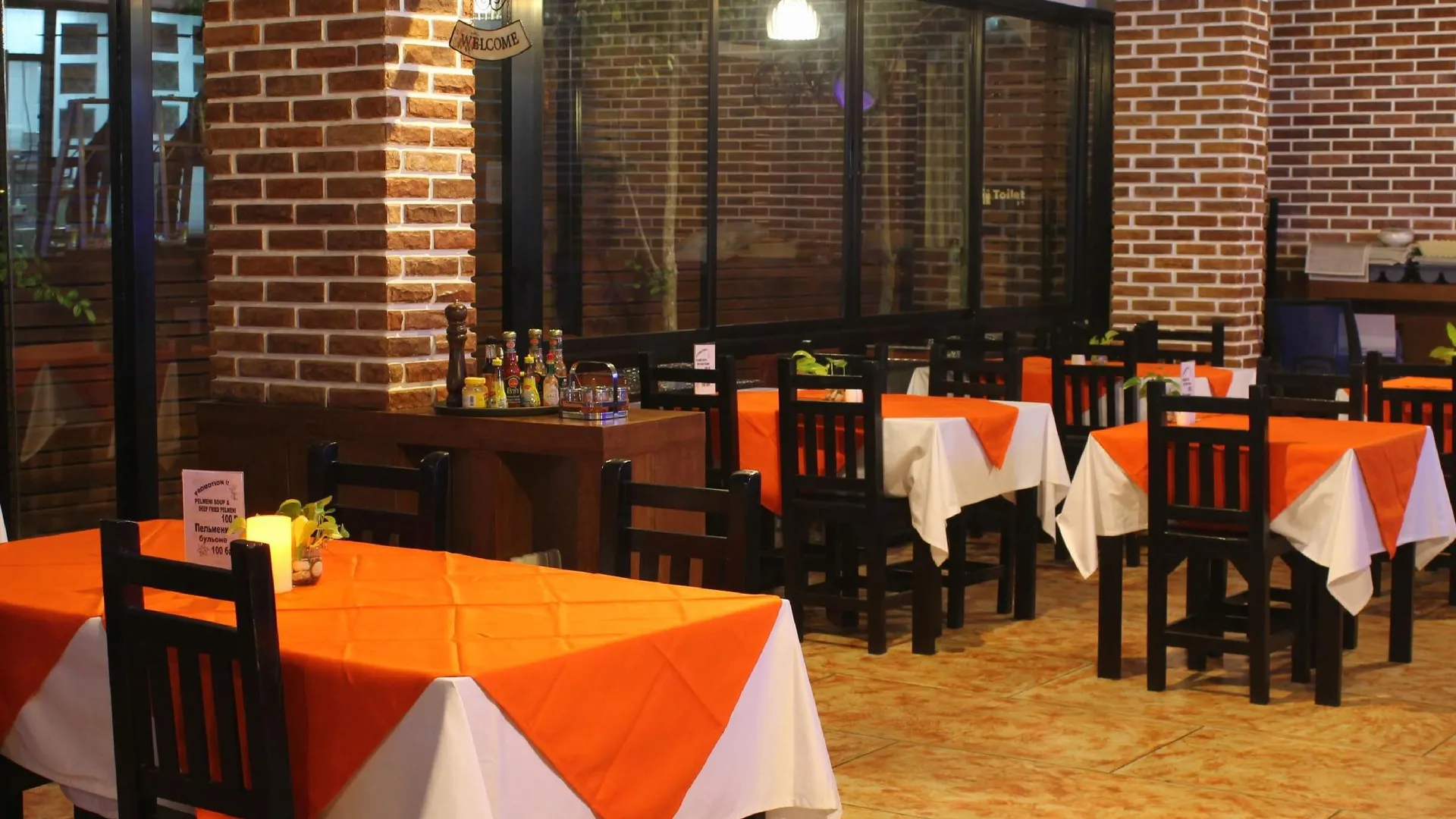 푸켓 이지 플래닛 푸켓, 파통 3성급 호텔 스위트룸