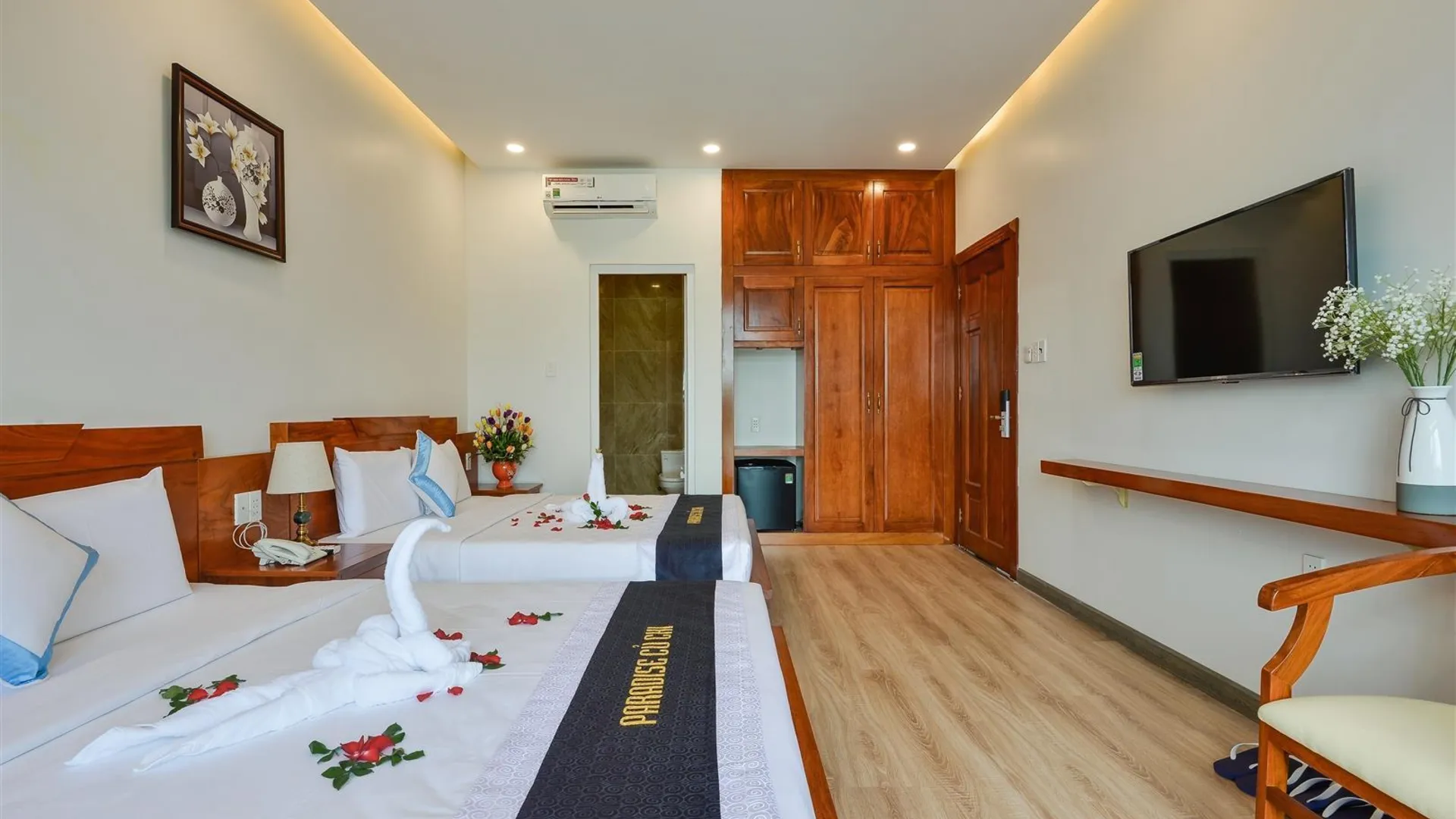 호치민 파라다이스 쿠 치 호텔 3성급 호텔 스위트룸