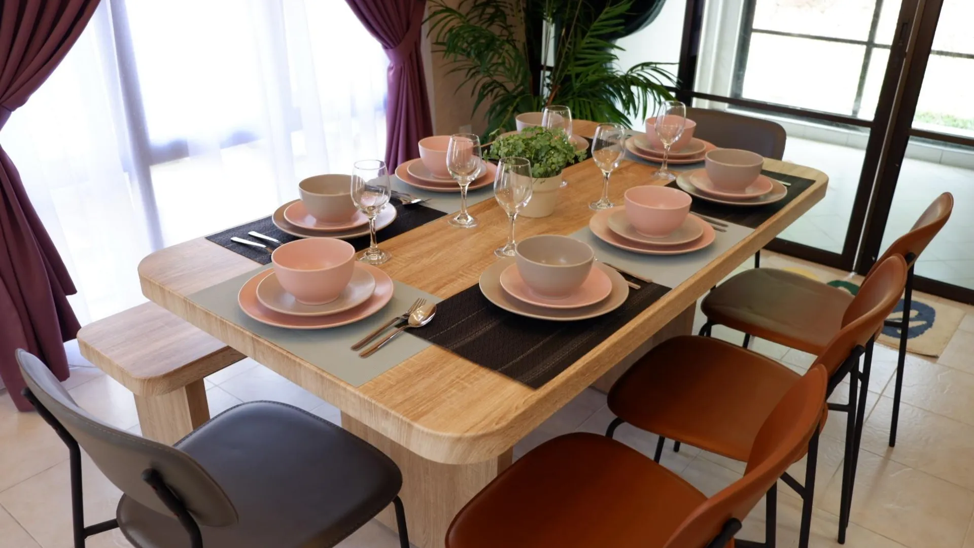 말라카 알러 가자의 빌라 (2000m², 침실 5개, 프라이빗 욕실 2개) 4성급 싱글룸 레스토랑