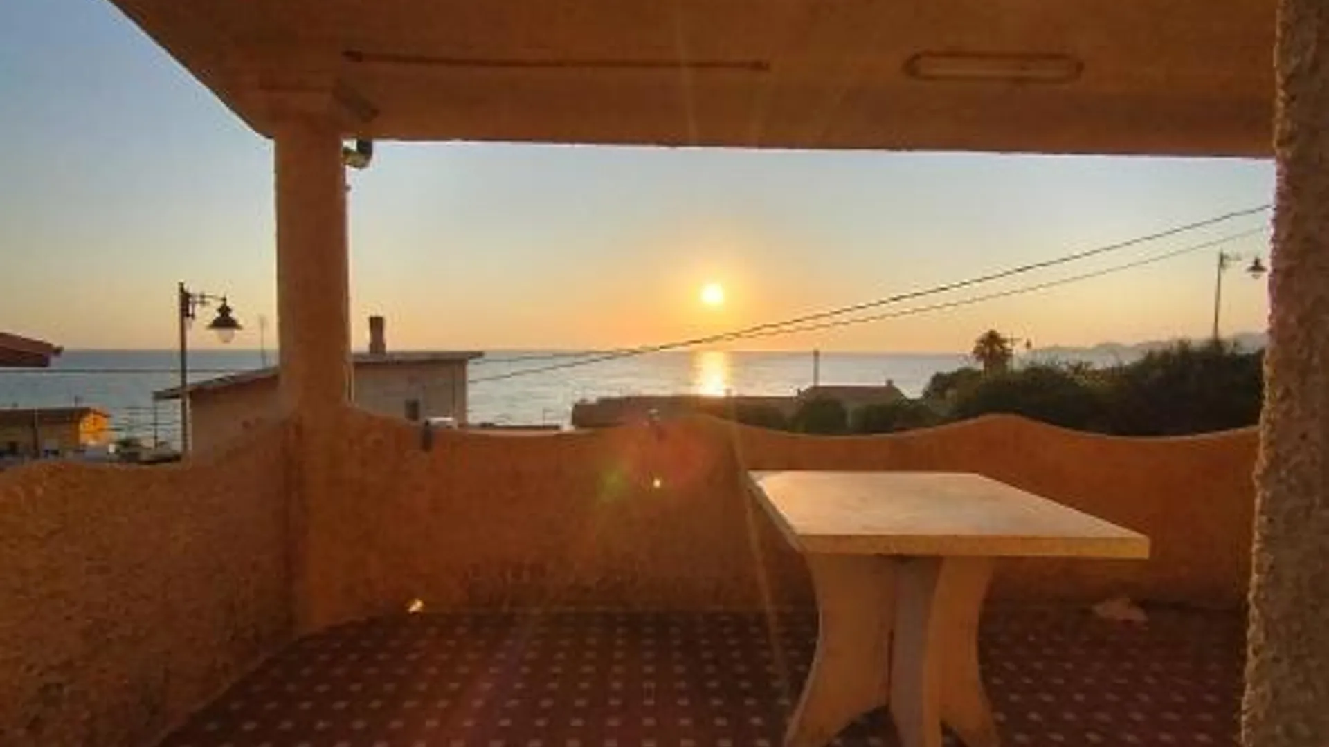 트레스누라게스 Delfini Apartment 4성급 게스트하우스 수영장