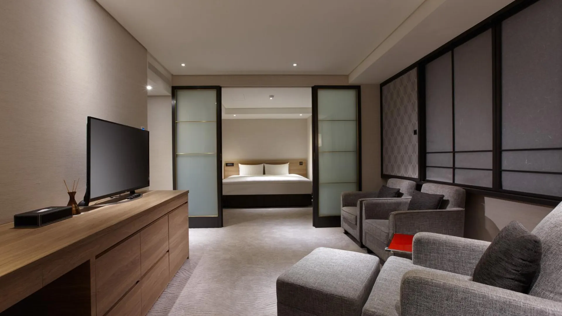 타이베이 로얄 인 타이베이 난시 - MRT 중산 스테이션 4성급 호텔 스위트룸