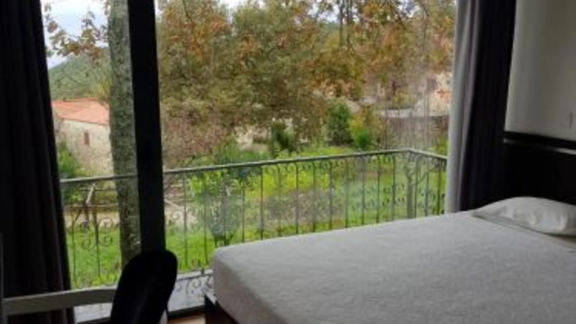 발리 데 캄브라 Trebid'Ouro 3성급 게스트하우스 스위트룸