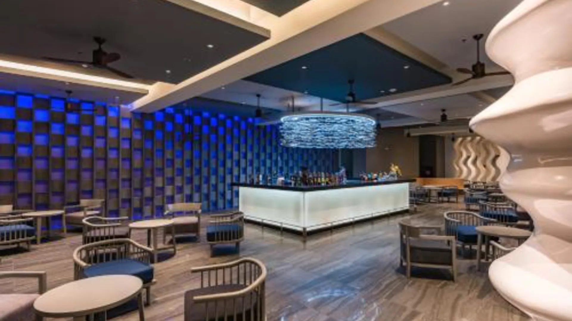 푸켓 오션프론트 비치 리조트 5성급 호텔 수영장