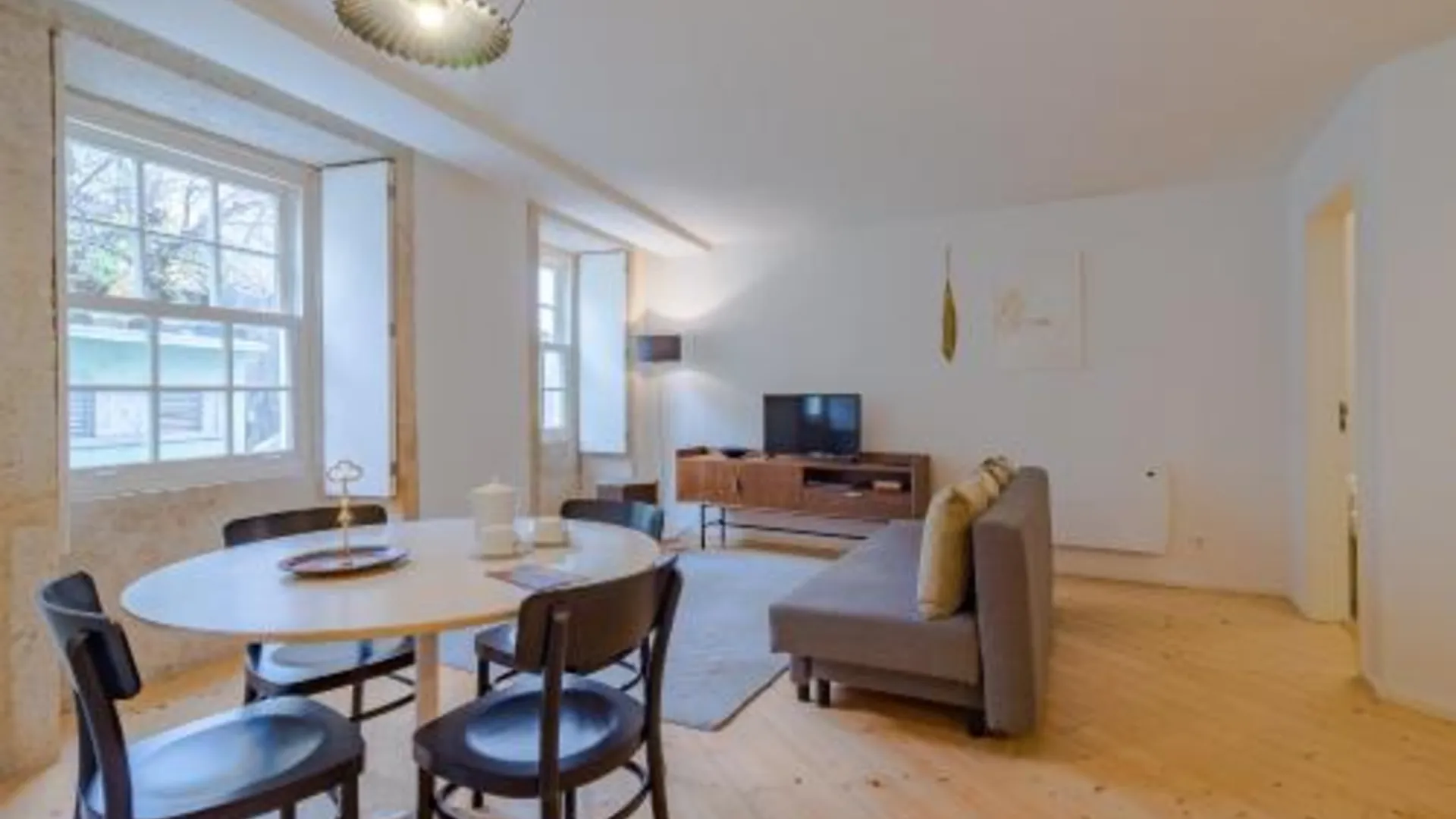 포르투 오포르투 인바이트 타이파스 히스토리컬 센터 4성급 게스트하우스 수영장