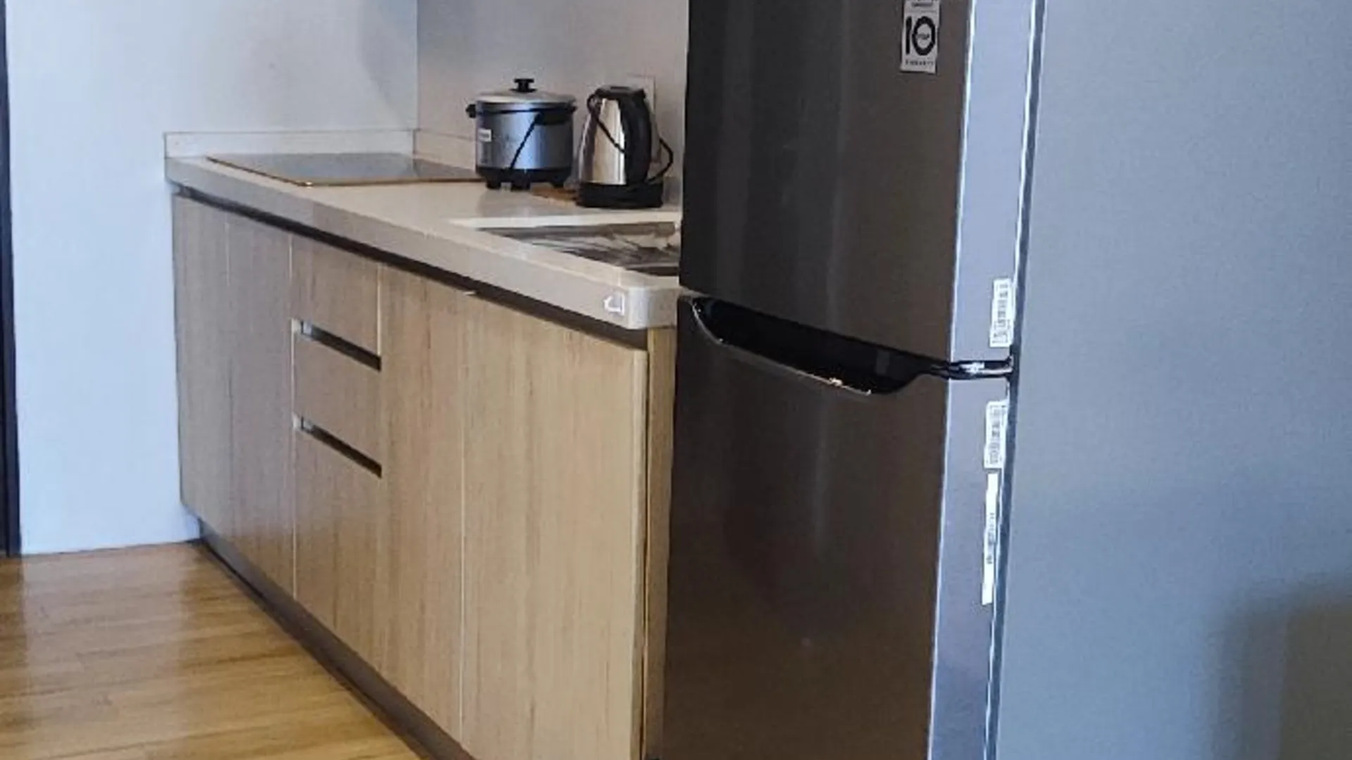 세부 북 개간 지역의 아파트먼트 (32m², 침실 1개, 프라이빗 욕실 1개) 3성급 싱글룸 외관