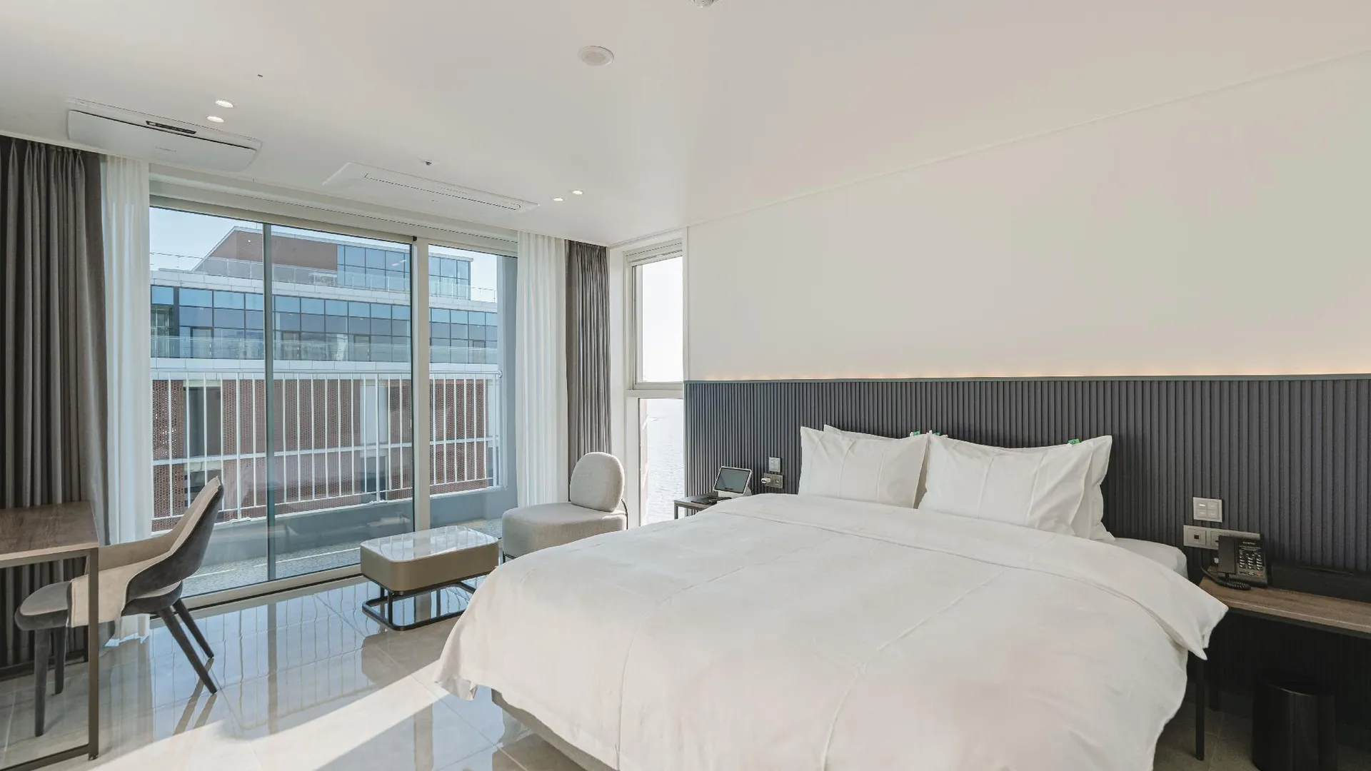 시흥 호텔 코스타 시흥 거북섬 4성급 호텔 스위트룸