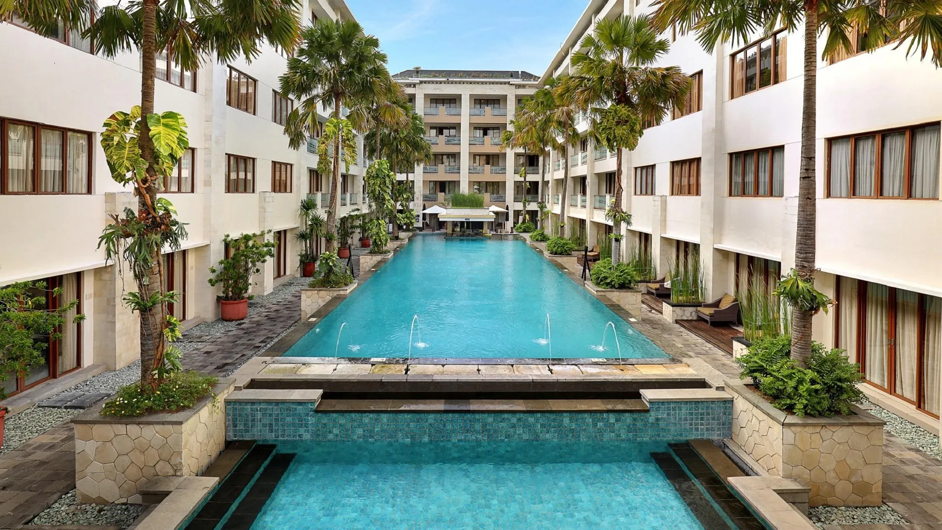 발리 애스톤 쿠타 호텔 앤 레지던스 4성급 호텔 객실